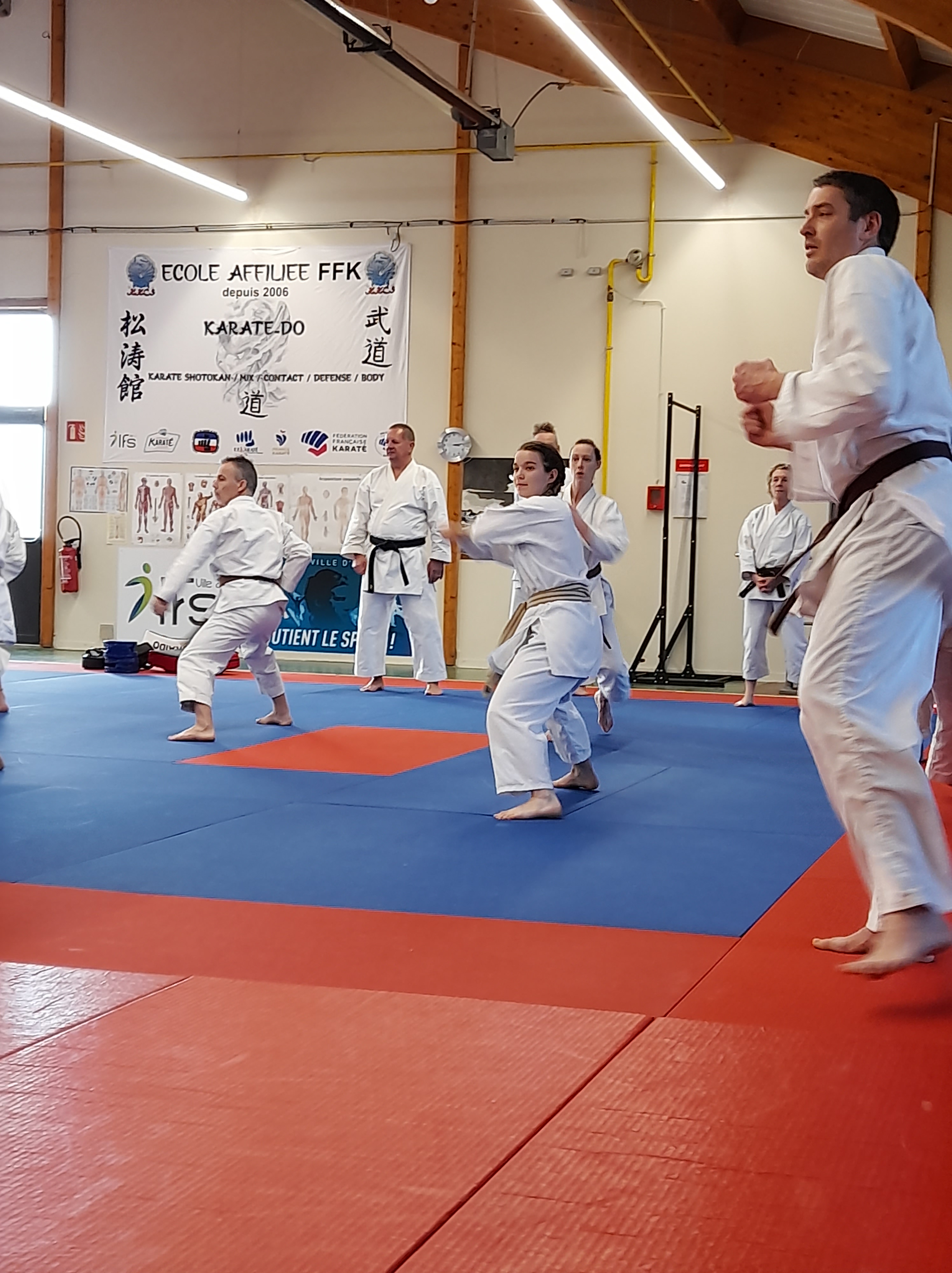 karaté club de karaté esprit de la main vide condé sur noireau condé en normandie Valdallière, Vassy, Karaté Shotokan