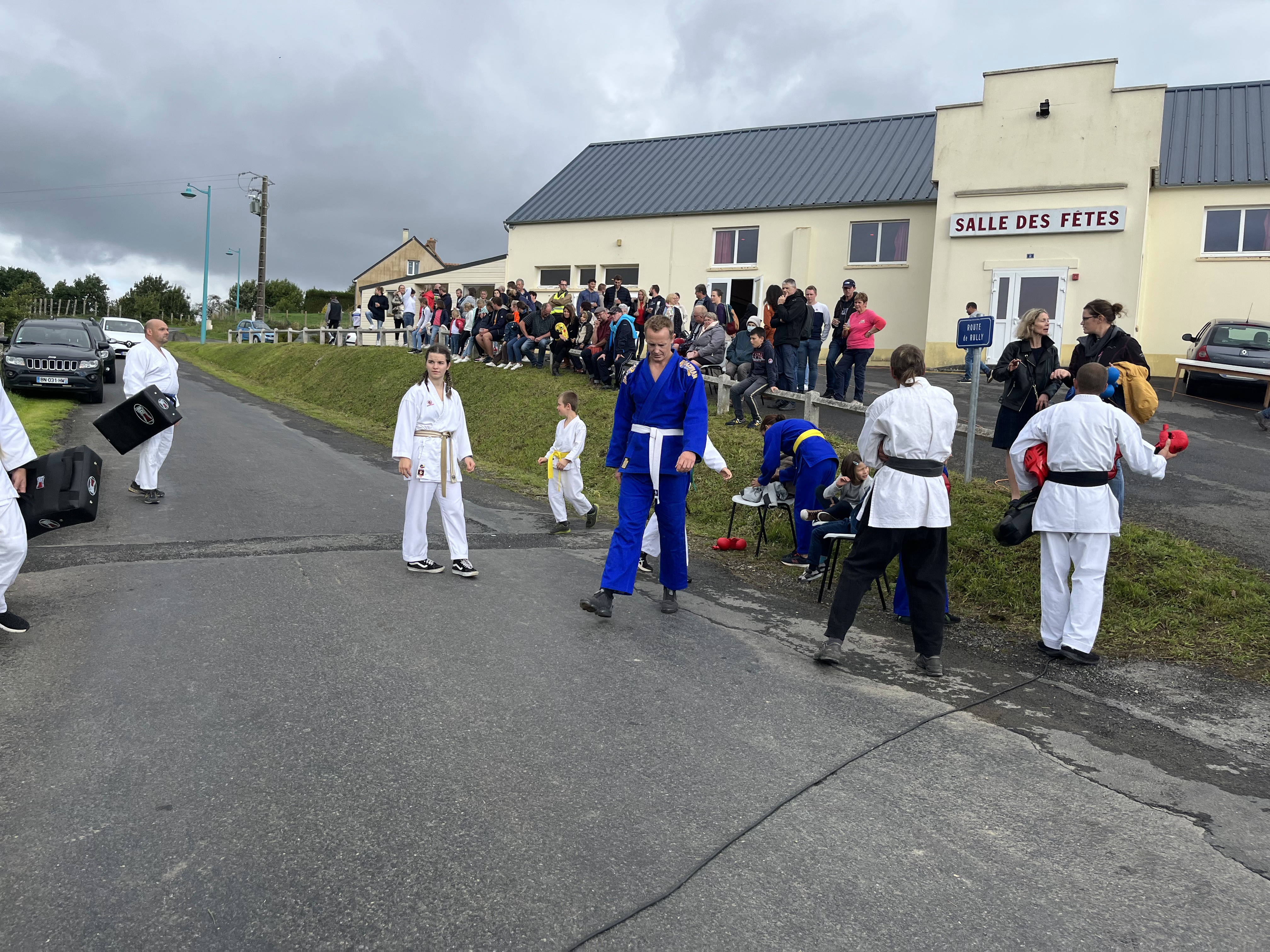 karaté club de karaté esprit de la main vide condé sur noireau condé en normandie Valdallière, Vassy, Karaté Shotokan