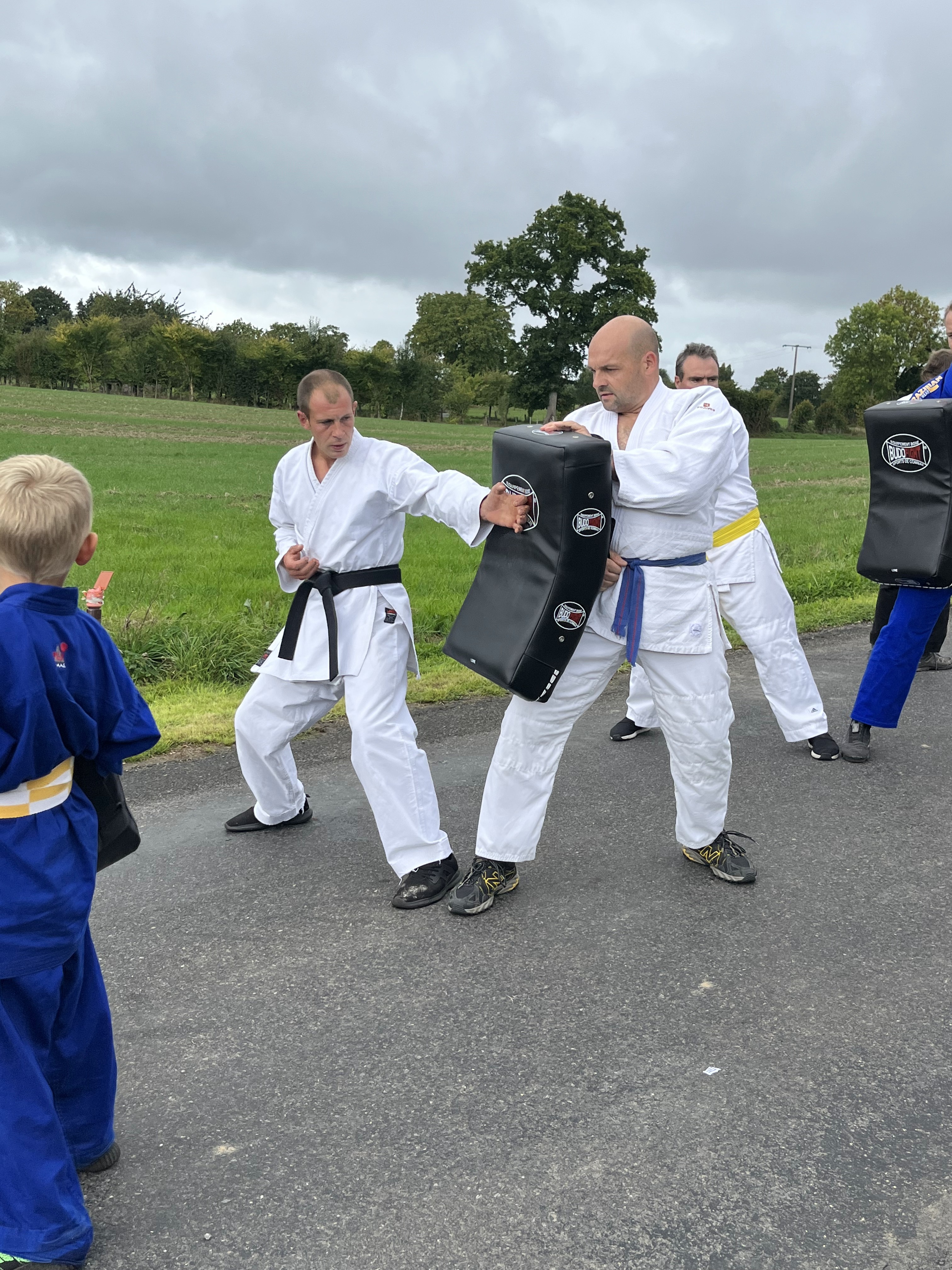 karaté club de karaté esprit de la main vide condé sur noireau condé en normandie Valdallière, Vassy, Karaté Shotokan