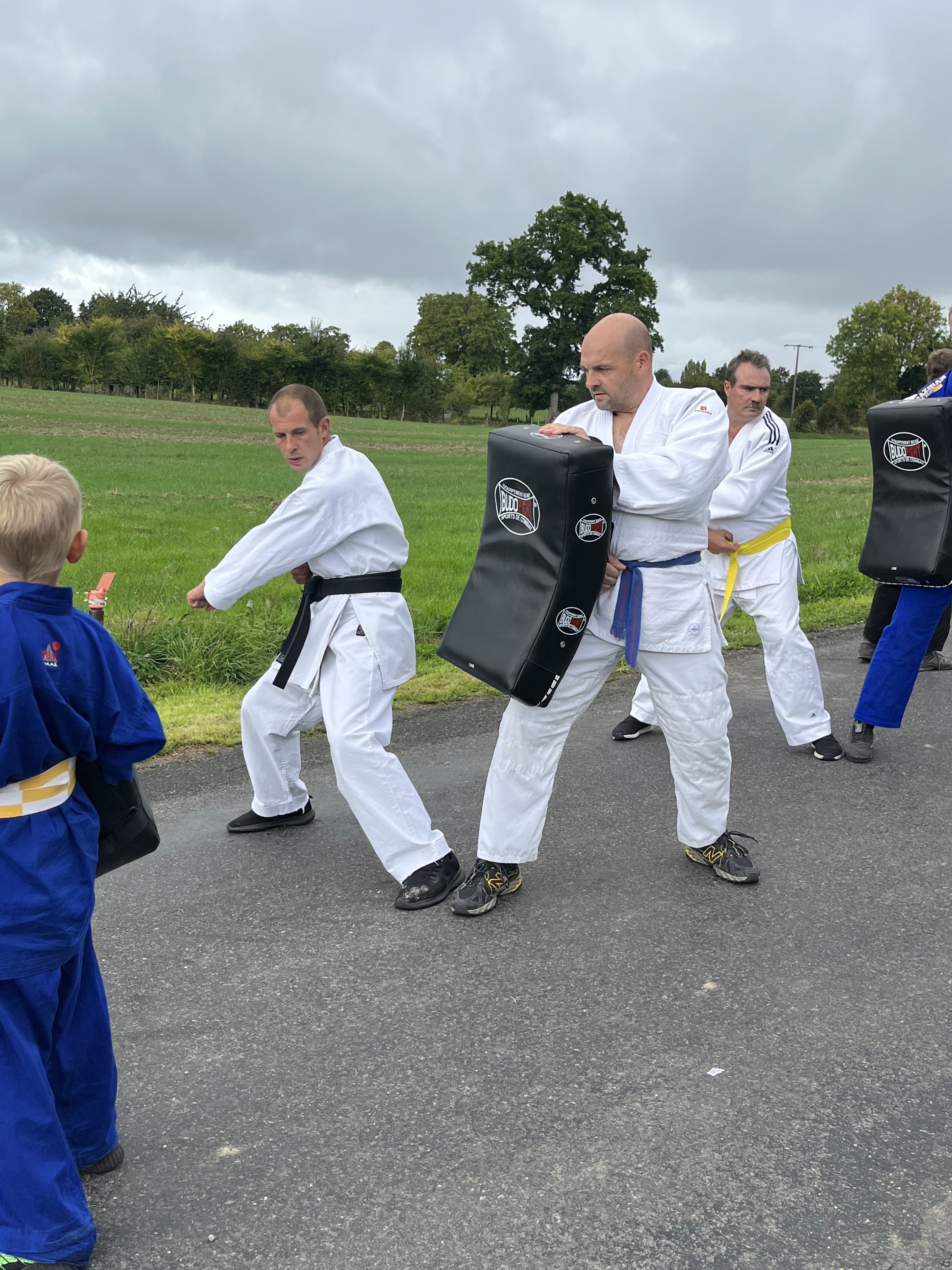 karaté club de karaté esprit de la main vide condé sur noireau condé en normandie Valdallière, Vassy, Karaté Shotokan