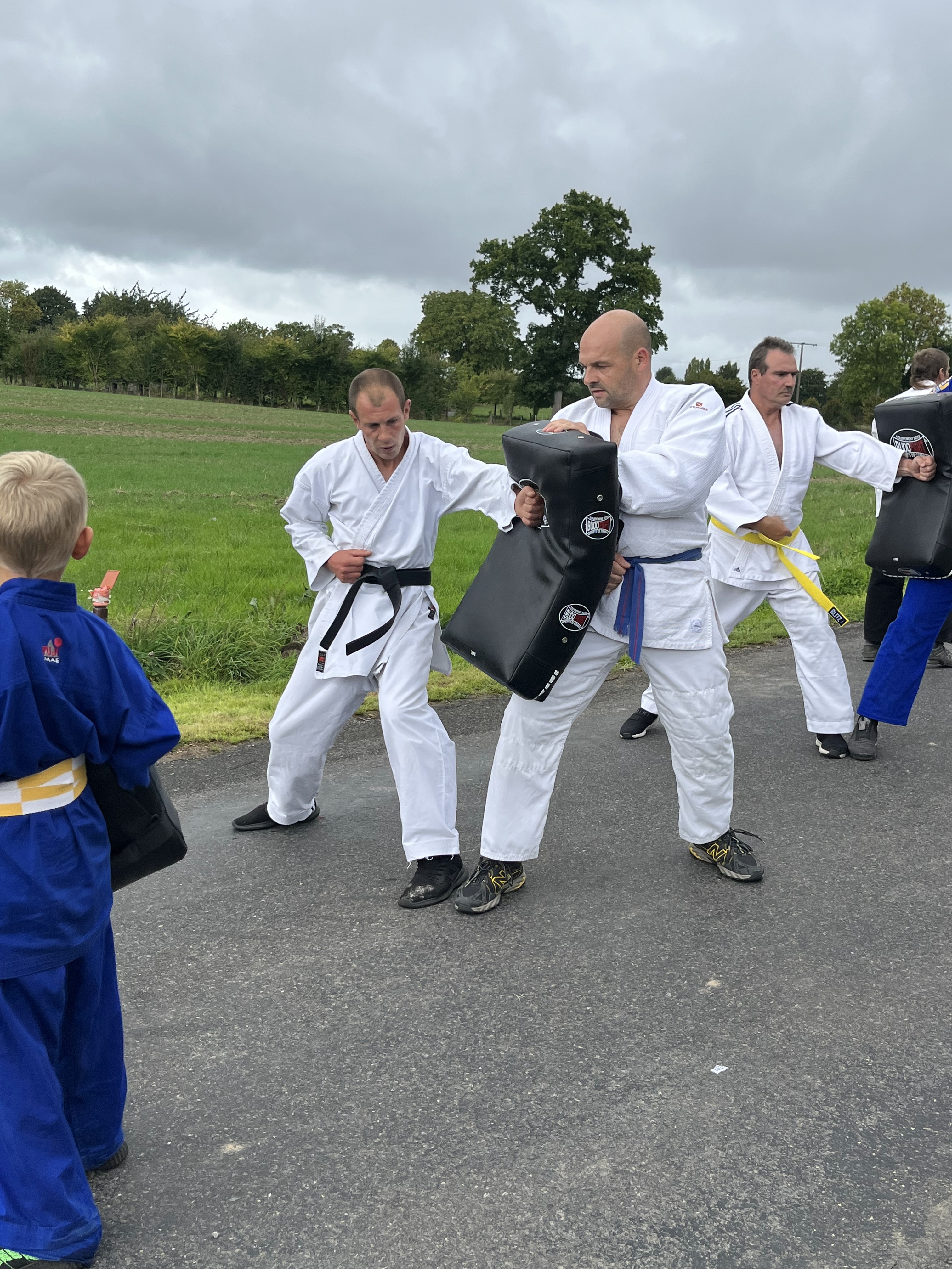 karaté club de karaté esprit de la main vide condé sur noireau condé en normandie Valdallière, Vassy, Karaté Shotokan