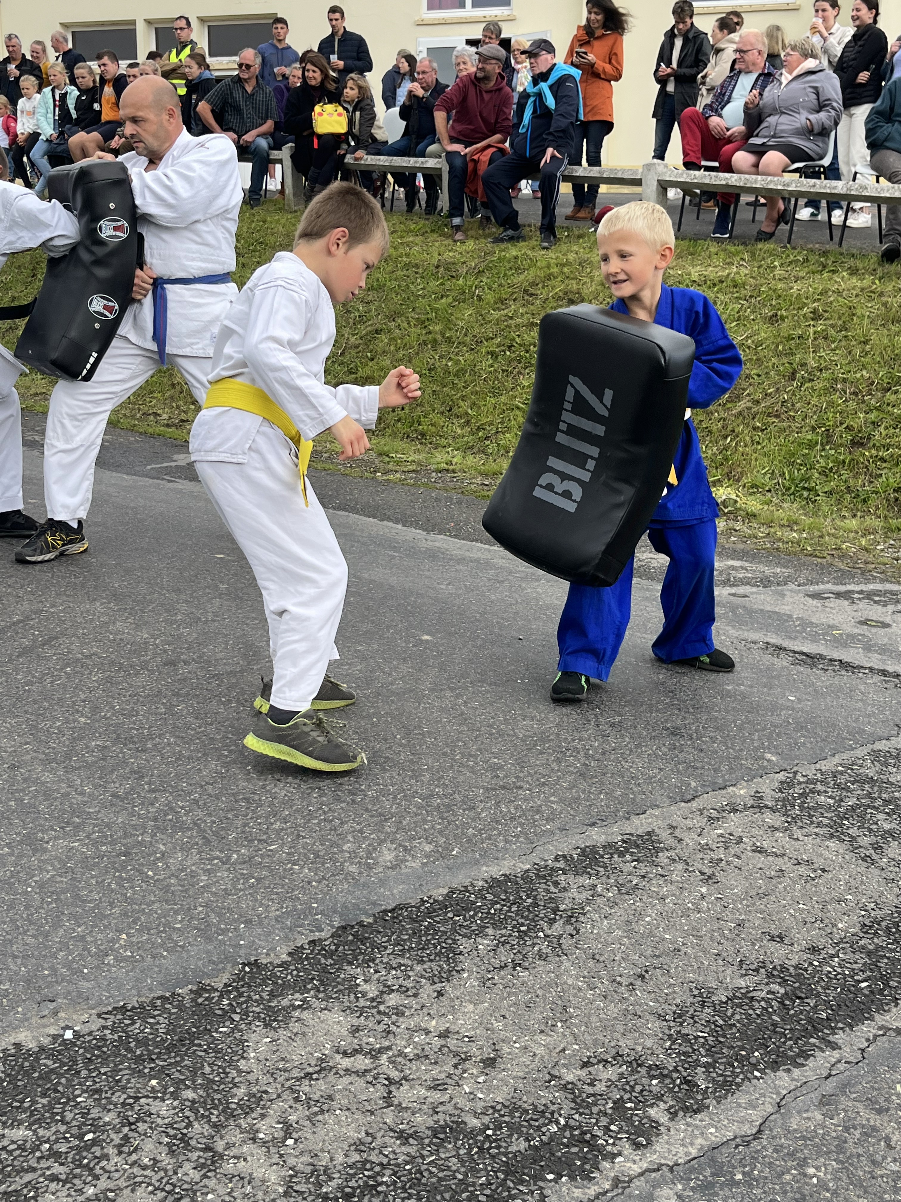 karaté club de karaté esprit de la main vide condé sur noireau condé en normandie Valdallière, Vassy, Karaté Shotokan