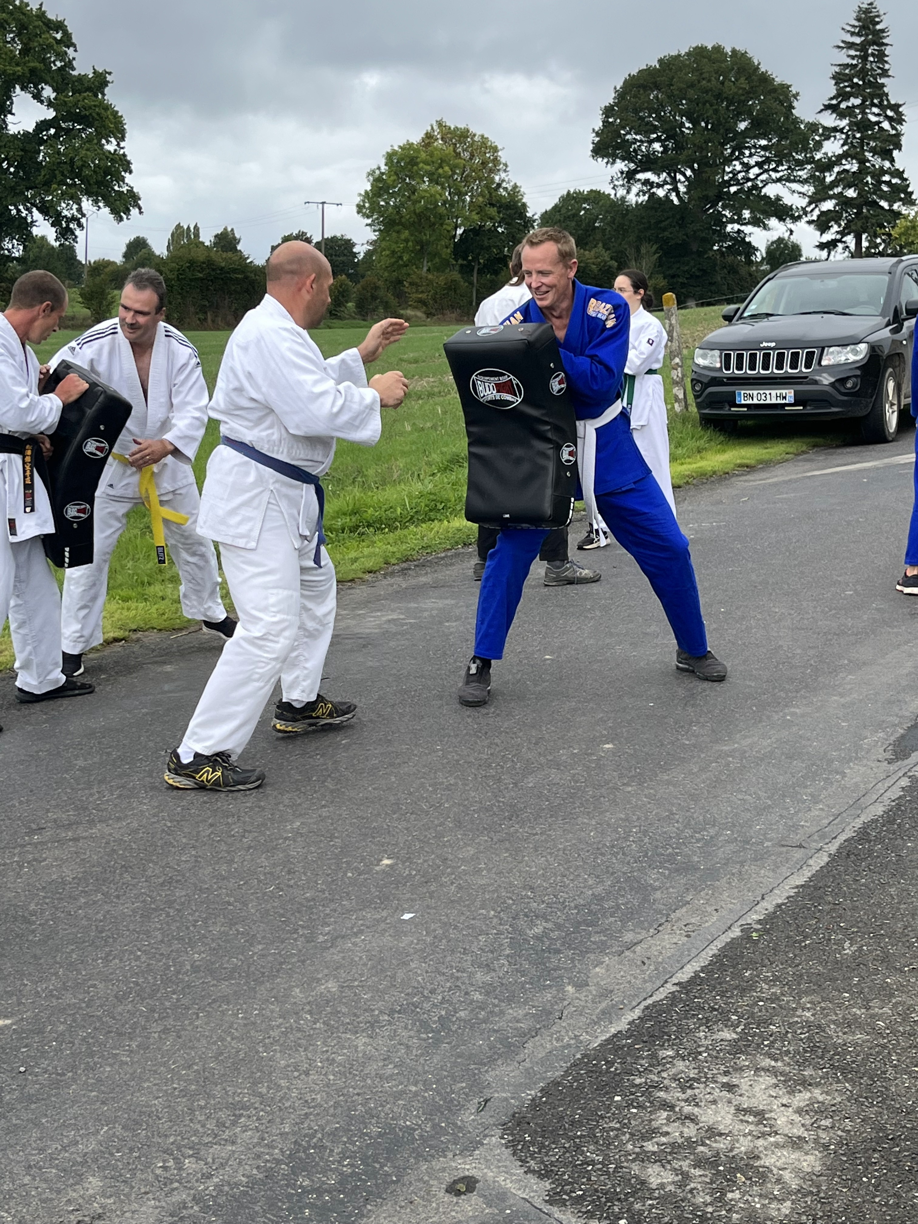 karaté club de karaté esprit de la main vide condé sur noireau condé en normandie Valdallière, Vassy, Karaté Shotokan