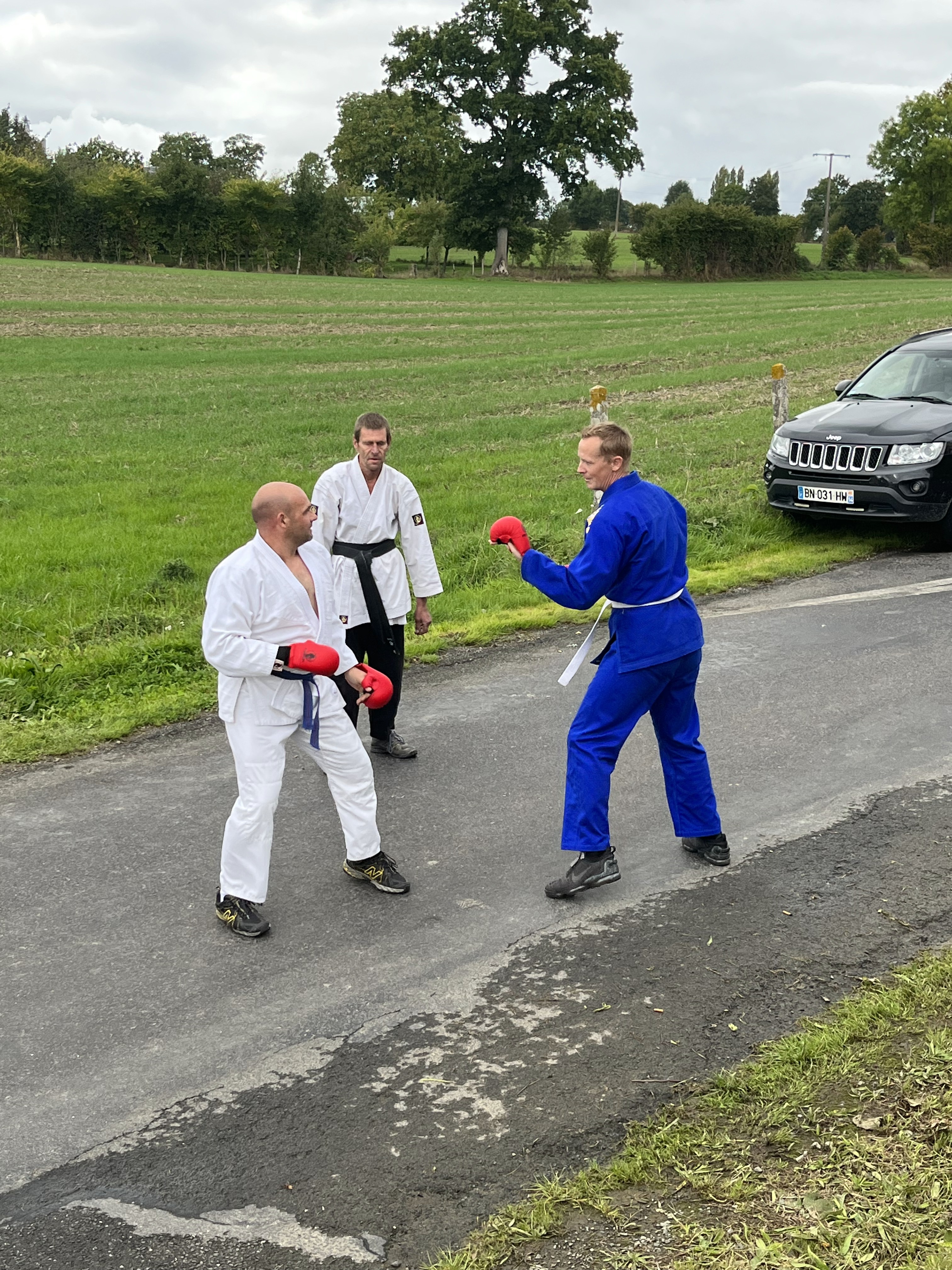 karaté club de karaté esprit de la main vide condé sur noireau condé en normandie Valdallière, Vassy, Karaté Shotokan