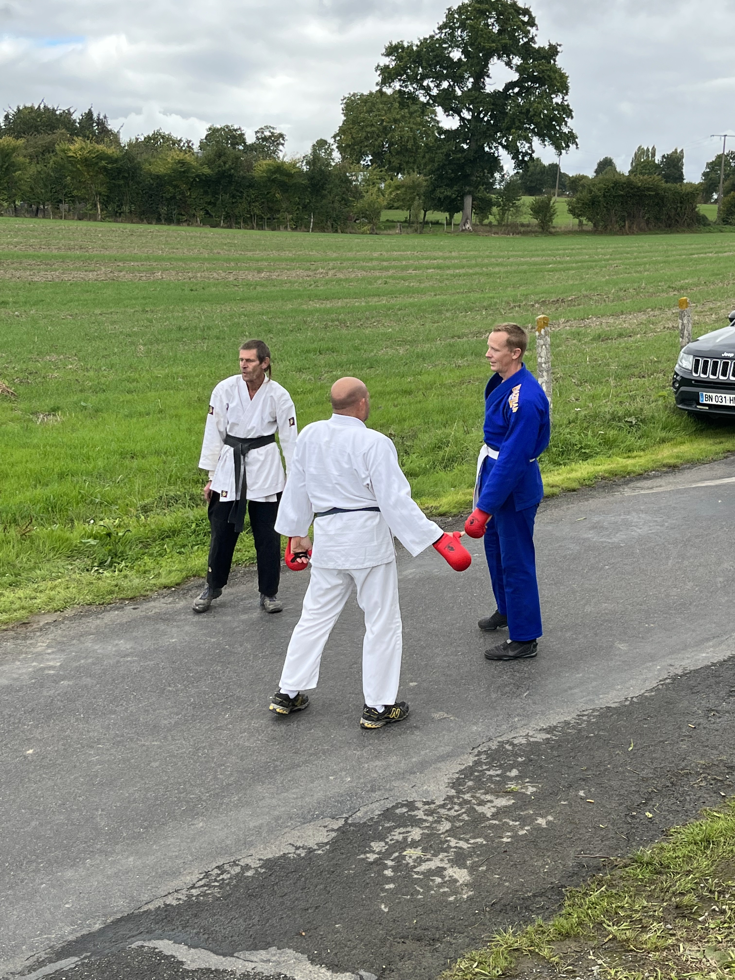 karaté club de karaté esprit de la main vide condé sur noireau condé en normandie Valdallière, Vassy, Karaté Shotokan