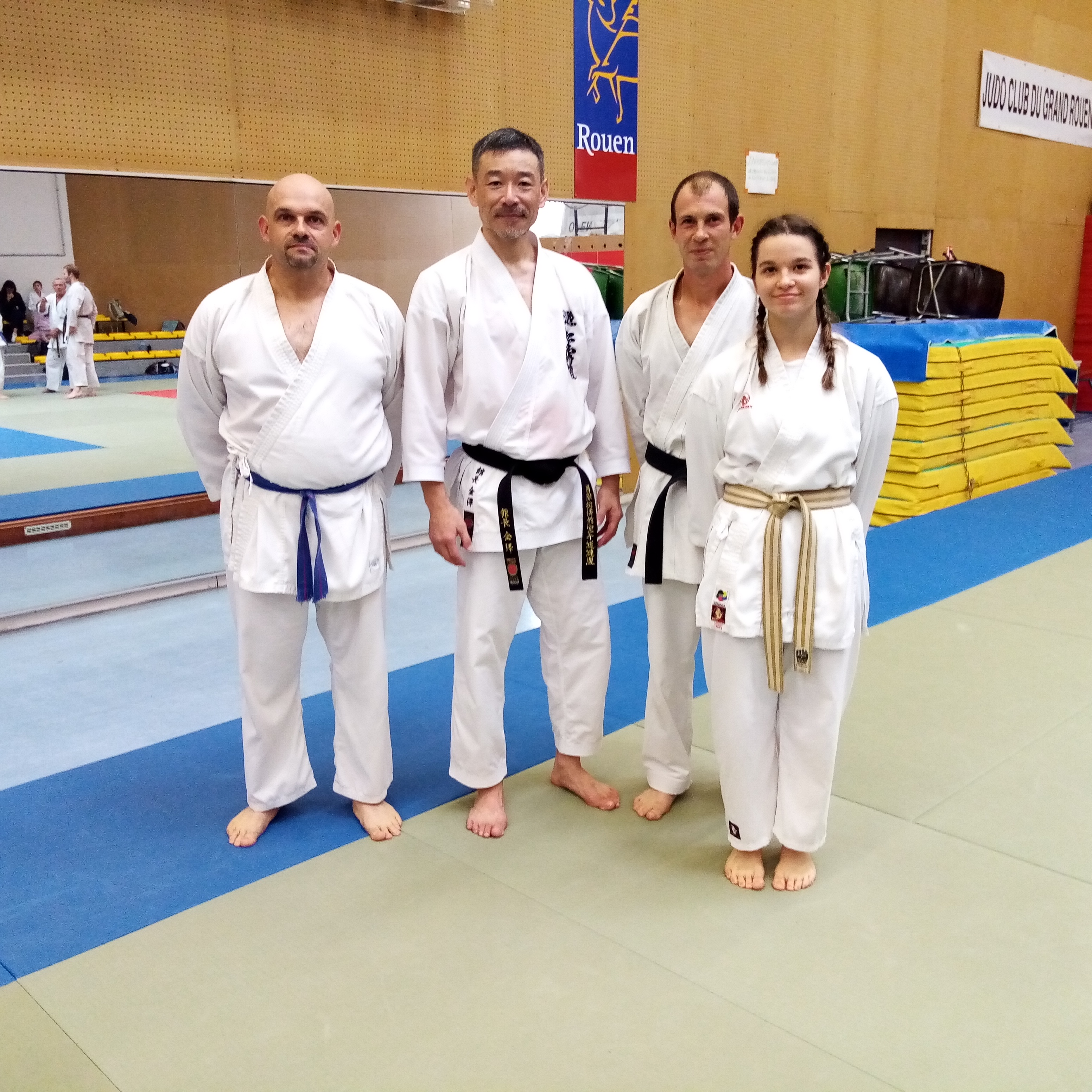 karaté club de karaté esprit de la main vide condé sur noireau condé en normandie Valdallière, Vassy, Karaté Shotokan