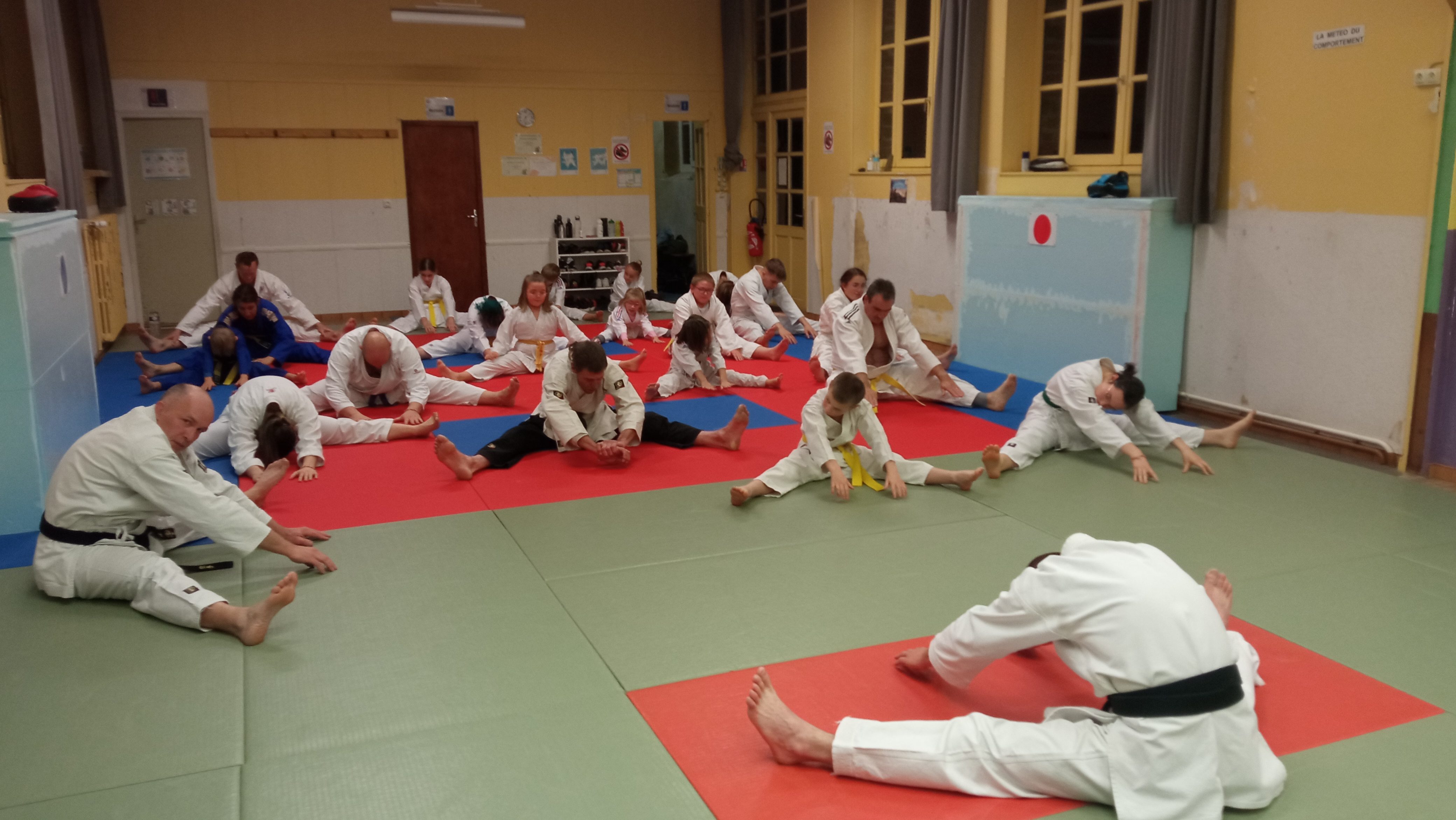 karaté club de karaté esprit de la main vide condé sur noireau condé en normandie Valdallière, Vassy, Karaté Shotokan