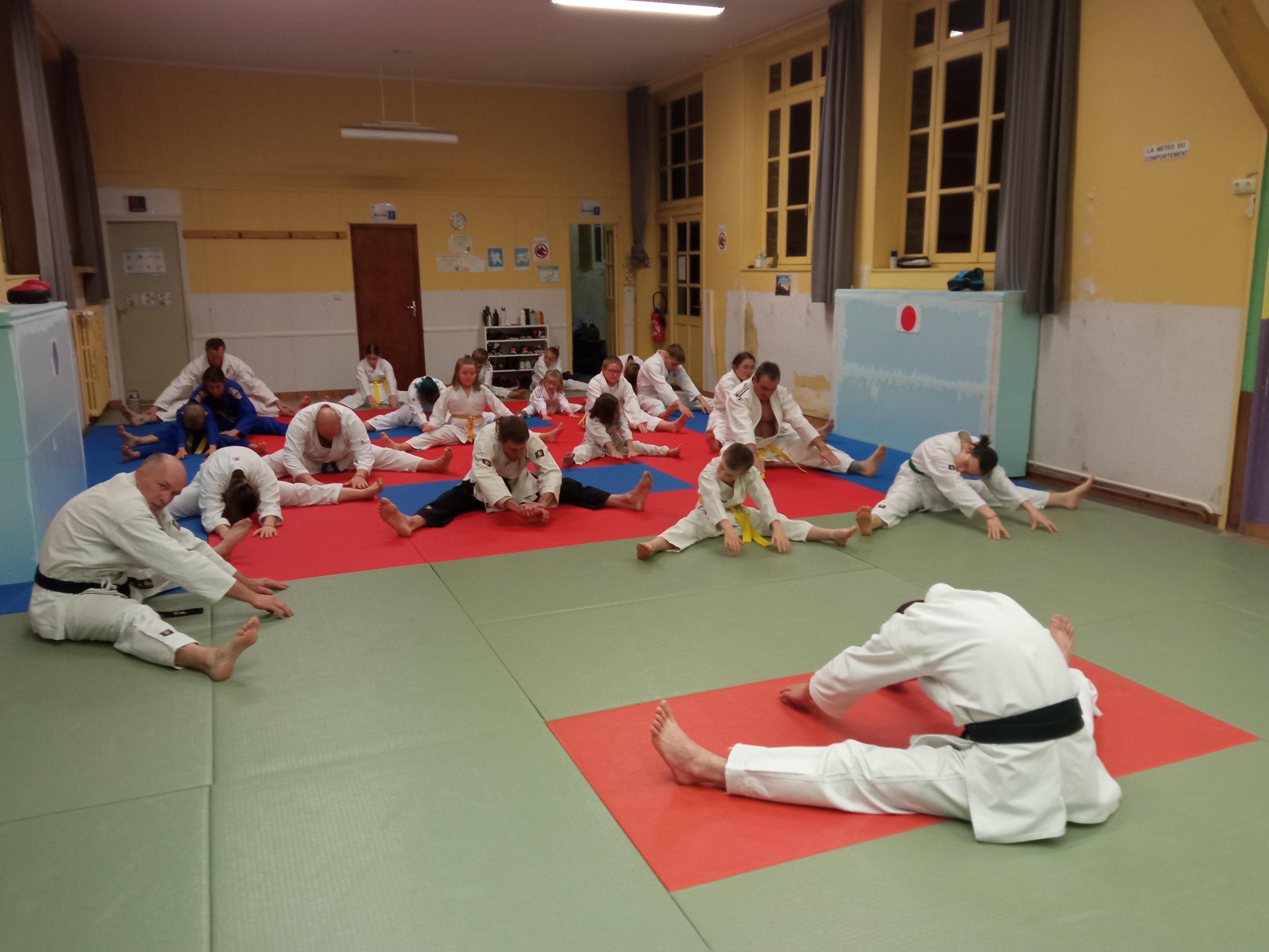 karaté club de karaté esprit de la main vide condé sur noireau condé en normandie Valdallière, Vassy, Karaté Shotokan