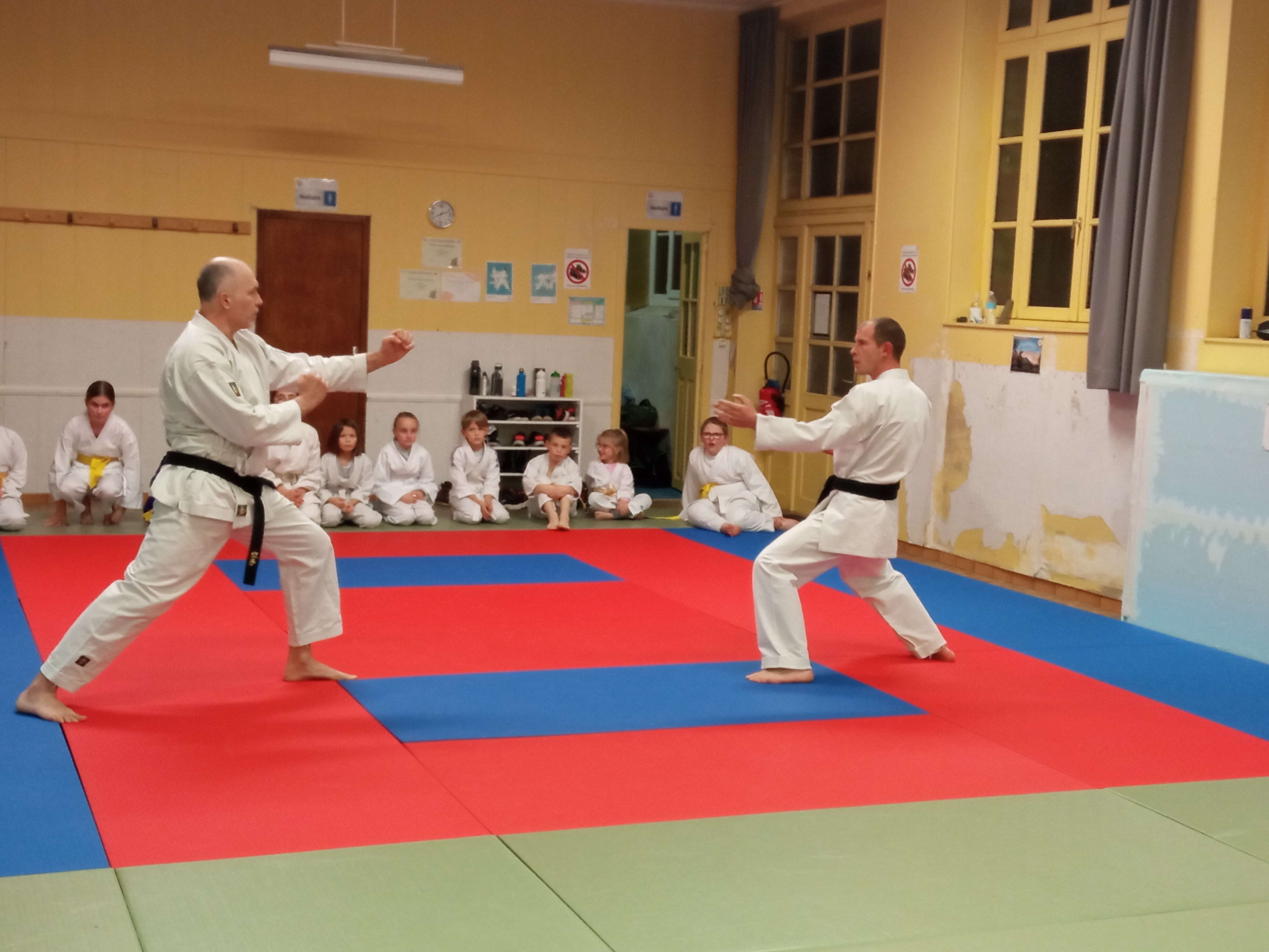 karaté club de karaté esprit de la main vide condé sur noireau condé en normandie Valdallière, Vassy, Karaté Shotokan