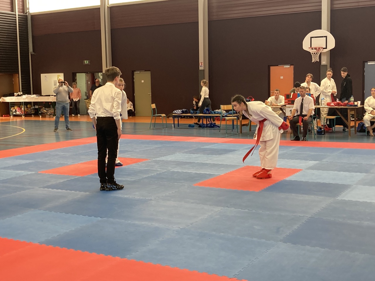 karaté club de karaté esprit de la main vide condé sur noireau condé en normandie Valdallière, Vassy, Karaté Shotokan