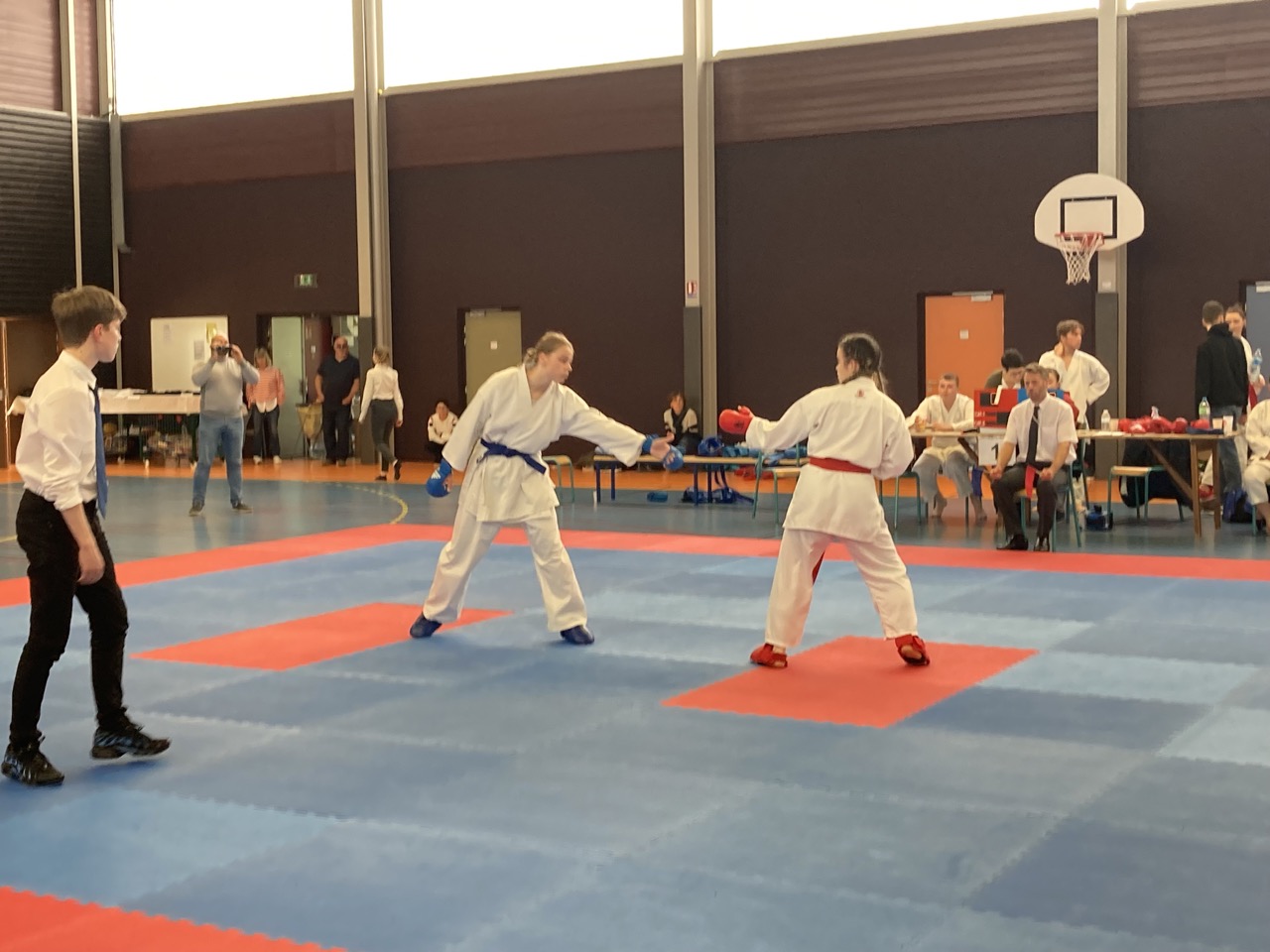 karaté club de karaté esprit de la main vide condé sur noireau condé en normandie Valdallière, Vassy, Karaté Shotokan