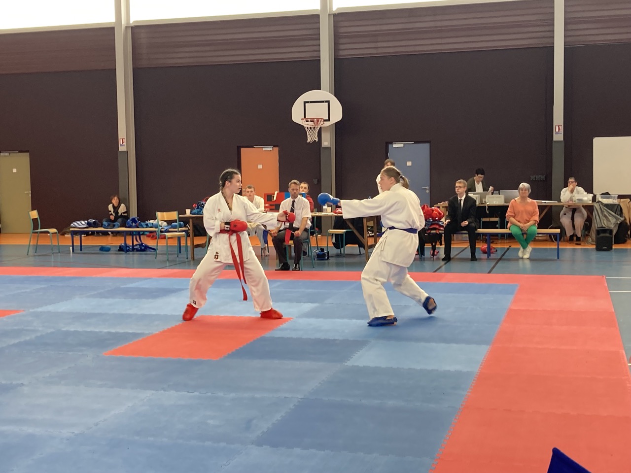 karaté club de karaté esprit de la main vide condé sur noireau condé en normandie Valdallière, Vassy, Karaté Shotokan