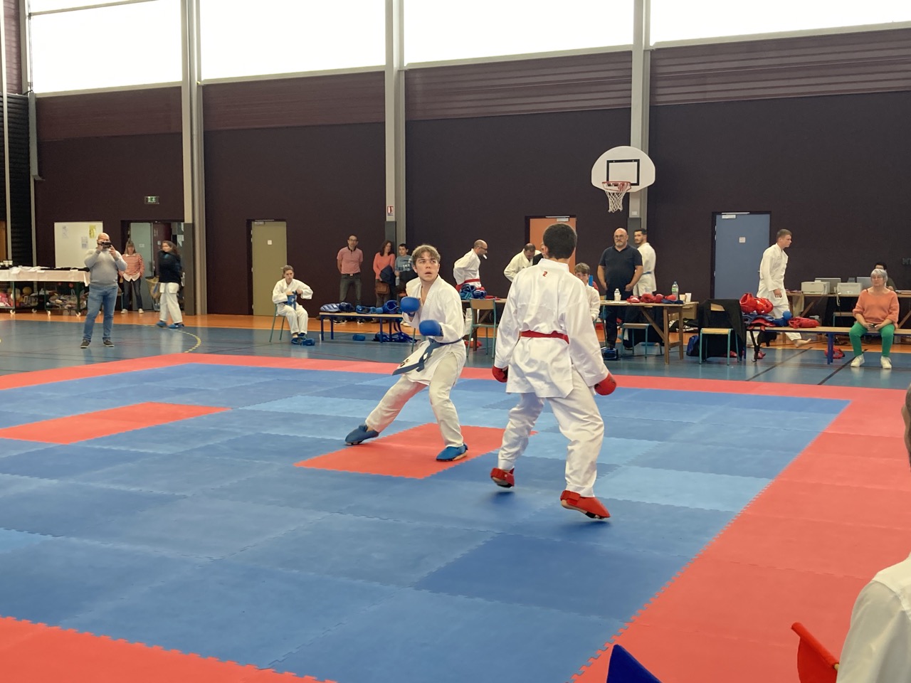 karaté club de karaté esprit de la main vide condé sur noireau condé en normandie Valdallière, Vassy, Karaté Shotokan