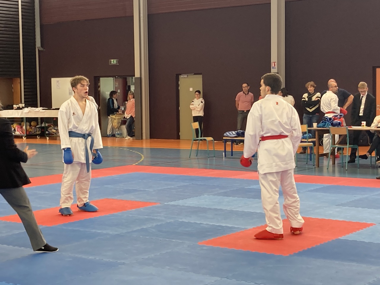 karaté club de karaté esprit de la main vide condé sur noireau condé en normandie Valdallière, Vassy, Karaté Shotokan