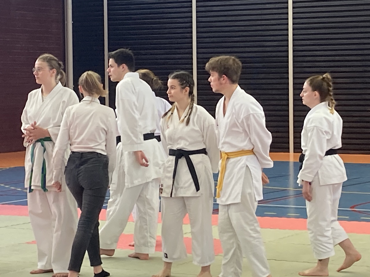 karaté club de karaté esprit de la main vide condé sur noireau condé en normandie Valdallière, Vassy, Karaté Shotokan