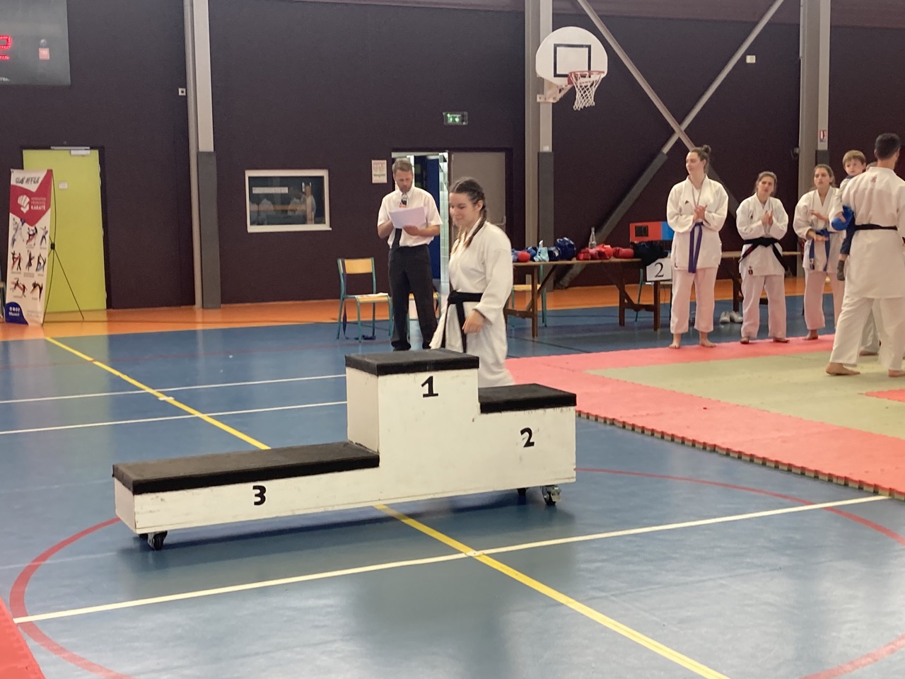 karaté club de karaté esprit de la main vide condé sur noireau condé en normandie Valdallière, Vassy, Karaté Shotokan