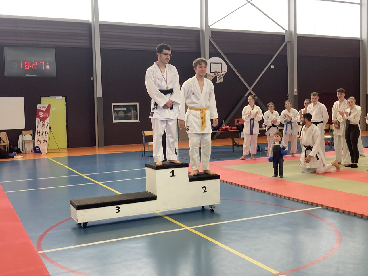 karaté club de karaté esprit de la main vide condé sur noireau condé en normandie Valdallière, Vassy, Karaté Shotokan