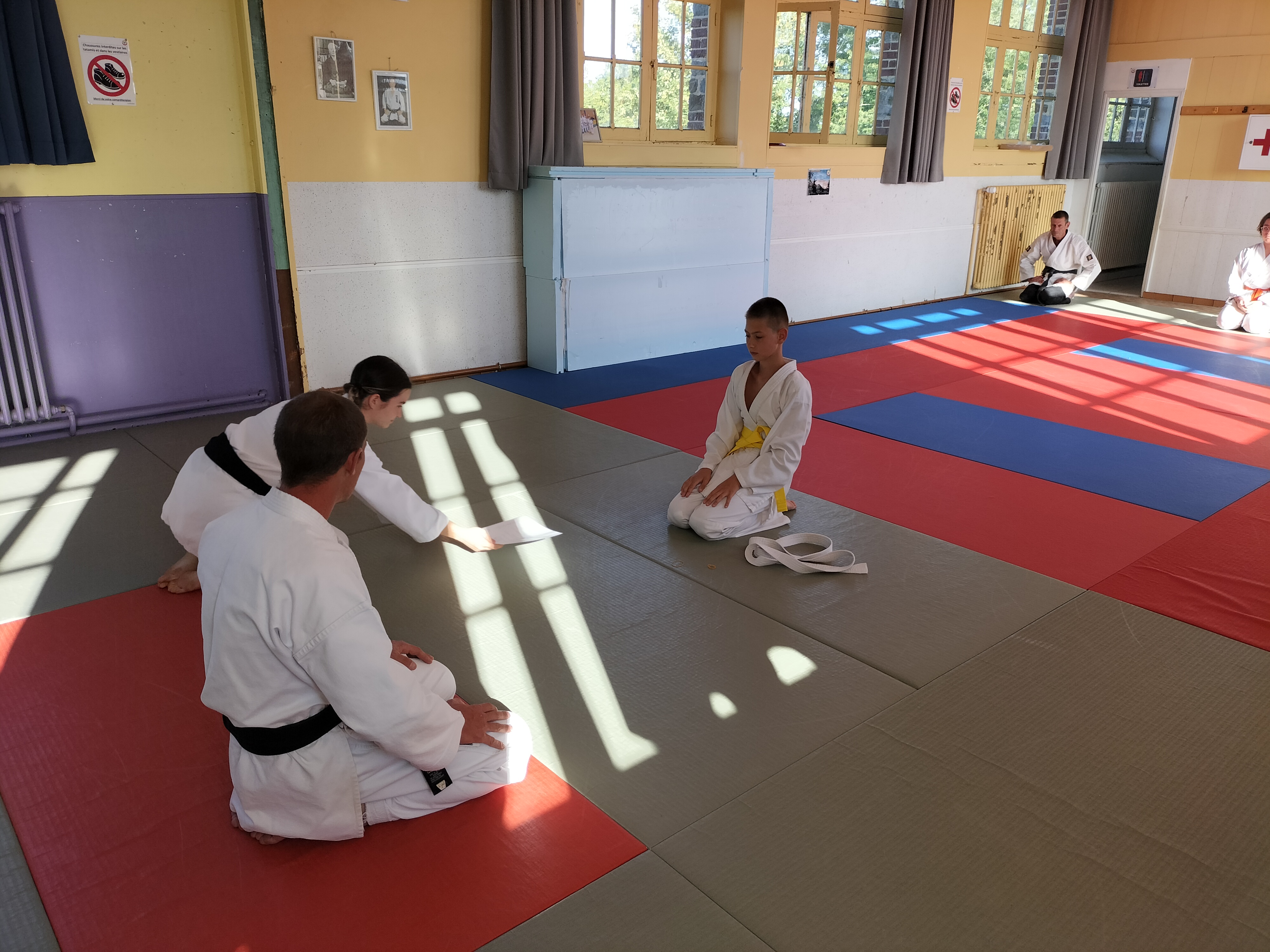 Basse Normandie karaté club de karaté esprit de la main vide condé sur noireau condé en normandie Valdallière Vassy Karaté Shotokan