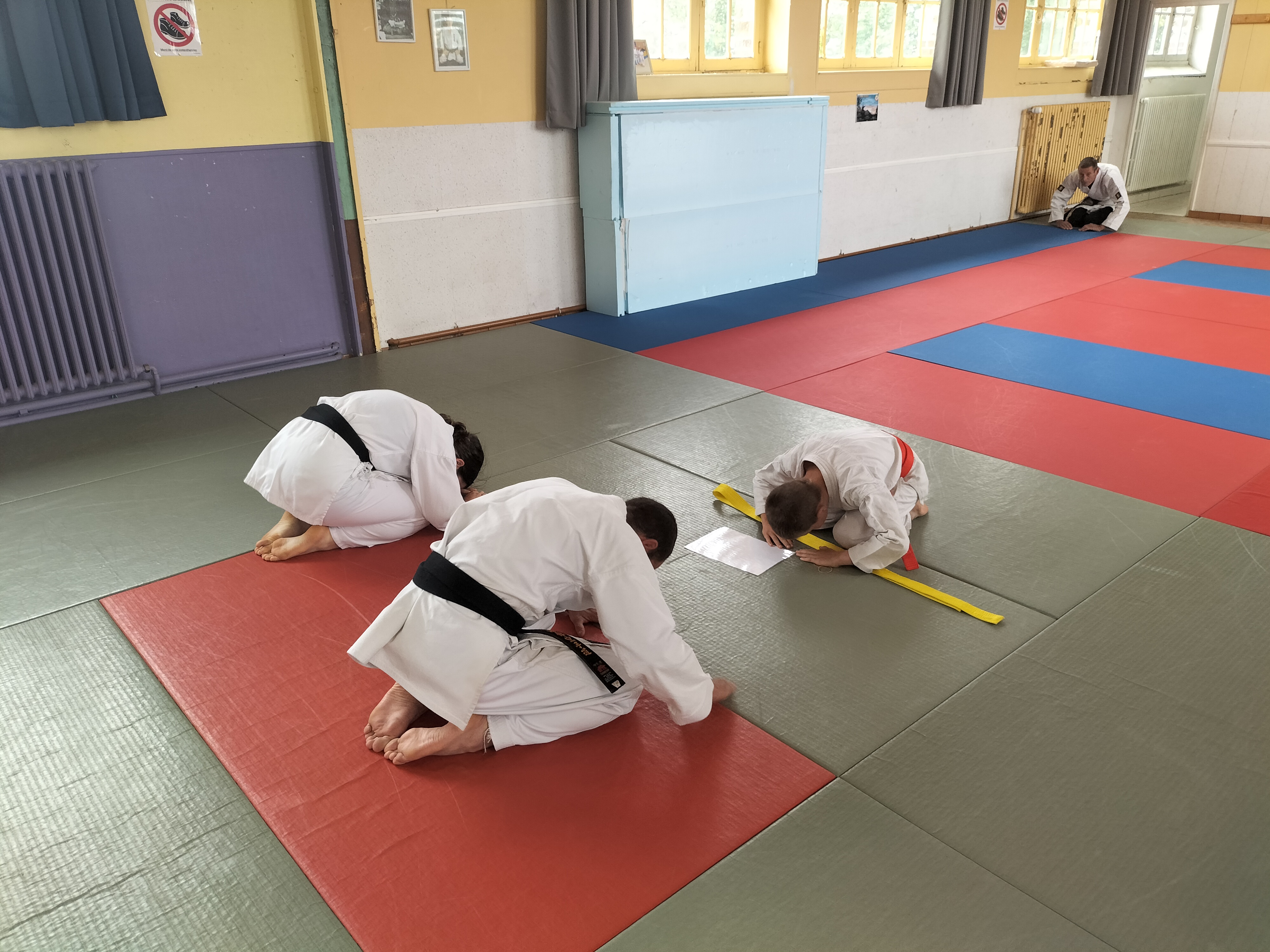 Basse Normandie karaté club de karaté esprit de la main vide condé sur noireau condé en normandie Valdallière Vassy Karaté Shotokan