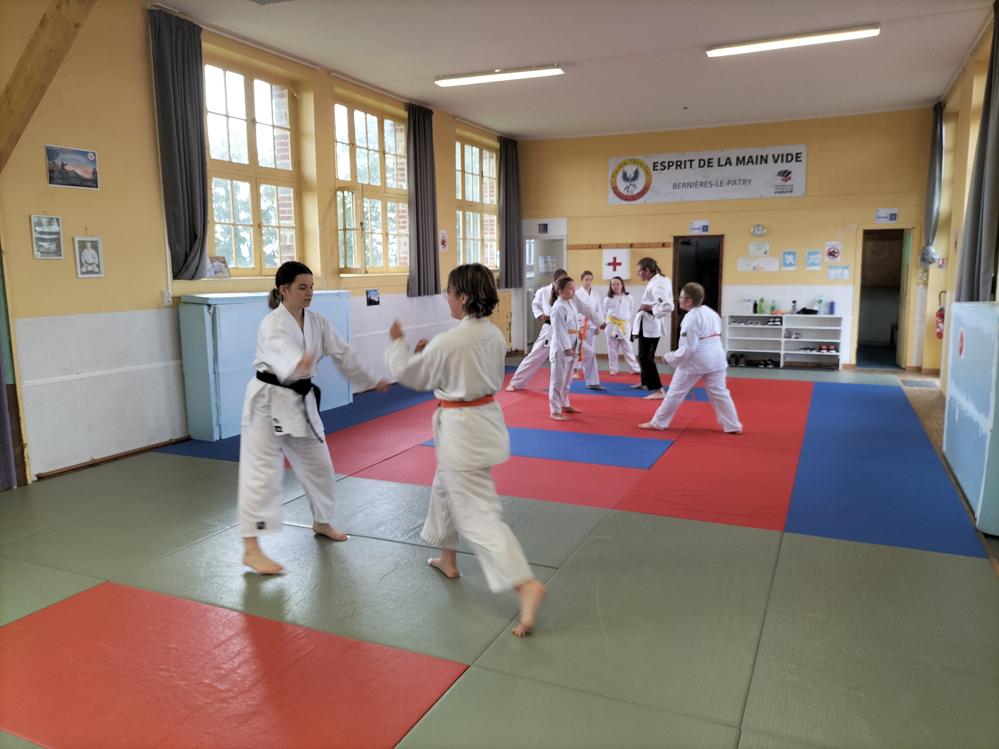 Basse Normandie karaté club de karaté esprit de la main vide condé sur noireau condé en normandie Valdallière Vassy Karaté Shotokan