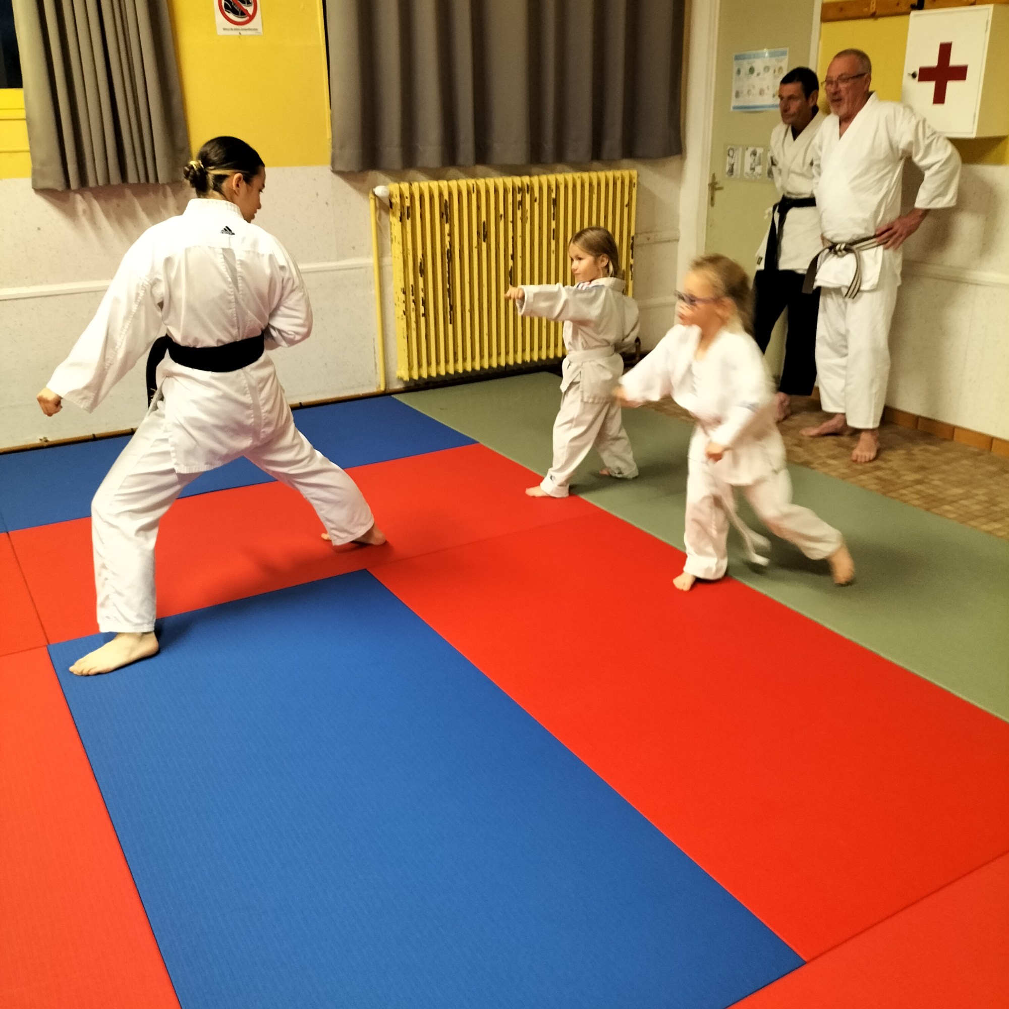 Basse Normandie karaté club de karaté esprit de la main vide condé sur noireau condé en normandie Valdallière Vassy Karaté Shotokan