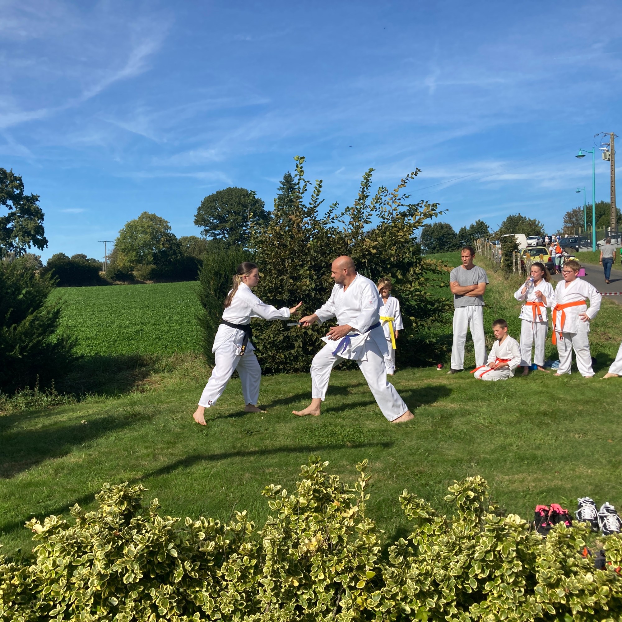 Basse Normandie karaté club de karaté esprit de la main vide condé sur noireau condé en normandie Valdallière Vassy Karaté Shotokan