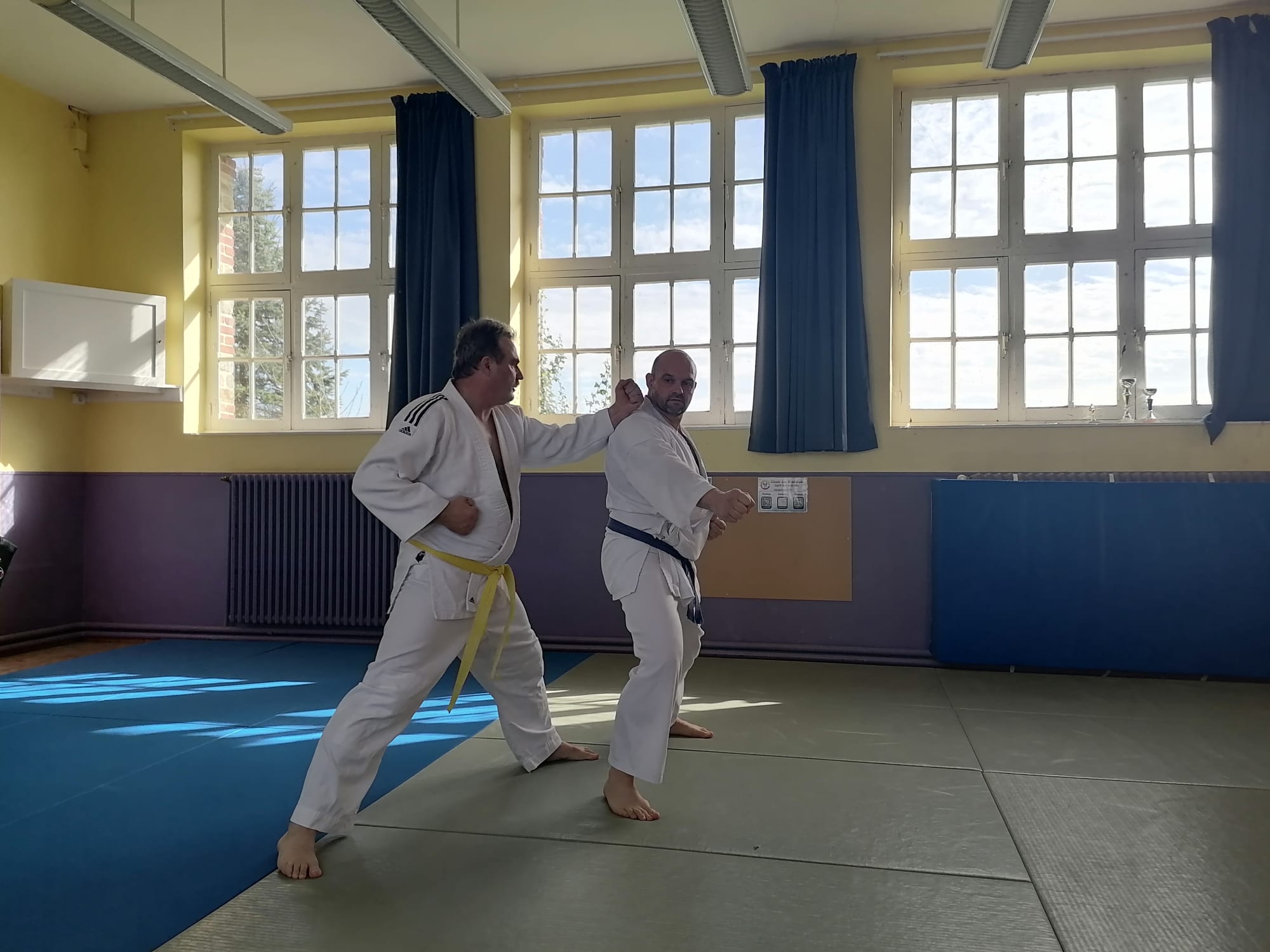 Basse Normandie karaté club de karaté esprit de la main vide condé sur noireau condé en normandie Valdallière Vassy Karaté Shotokan