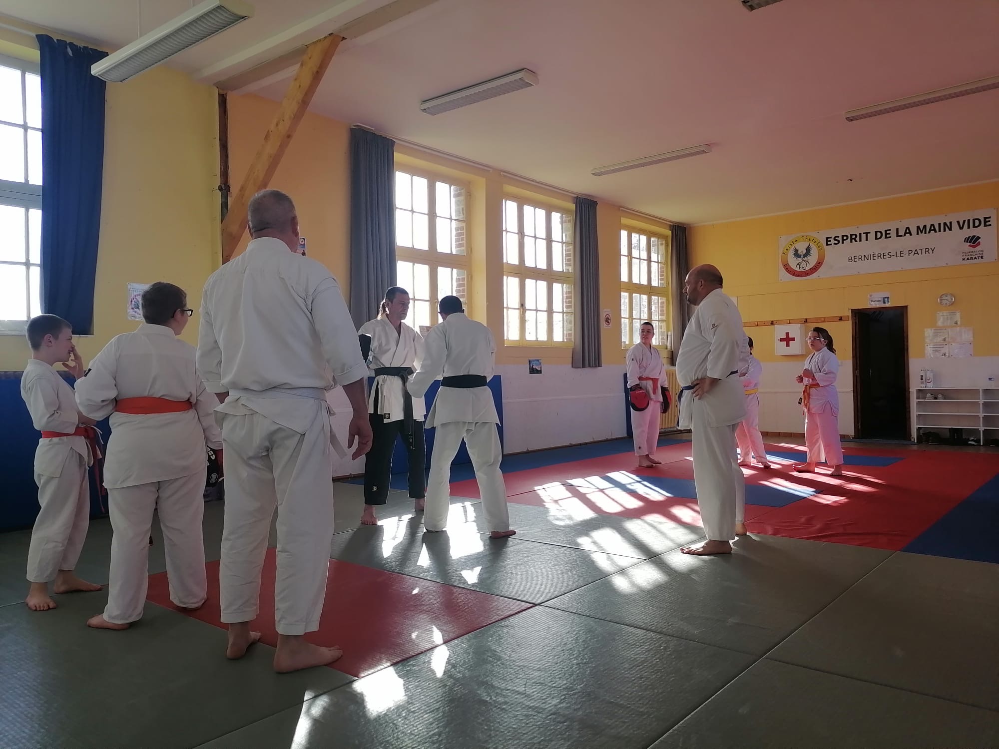 Basse Normandie karaté club de karaté esprit de la main vide condé sur noireau condé en normandie Valdallière Vassy Karaté Shotokan