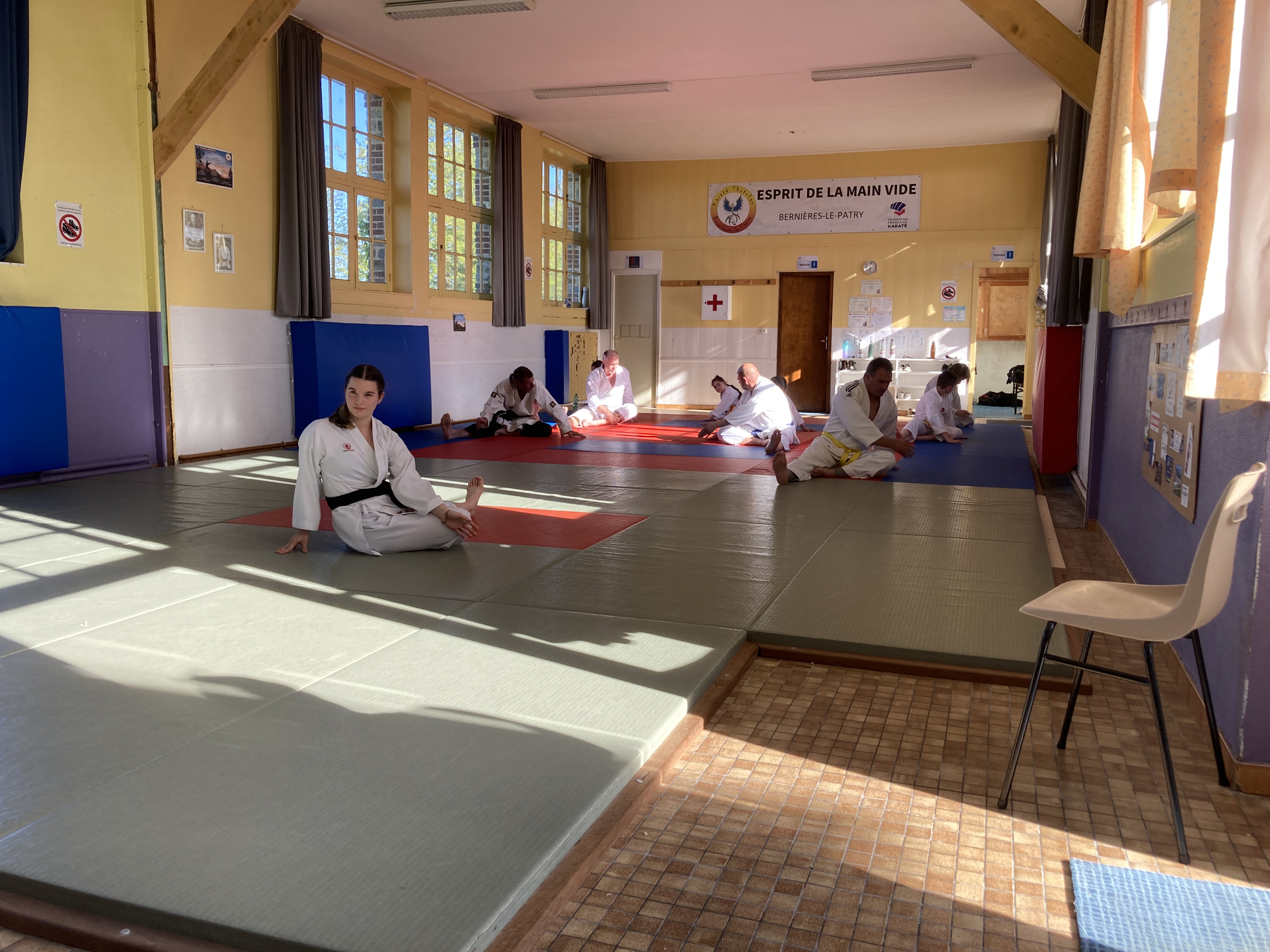 Basse Normandie karaté club de karaté esprit de la main vide condé sur noireau condé en normandie Valdallière Vassy Karaté Shotokan