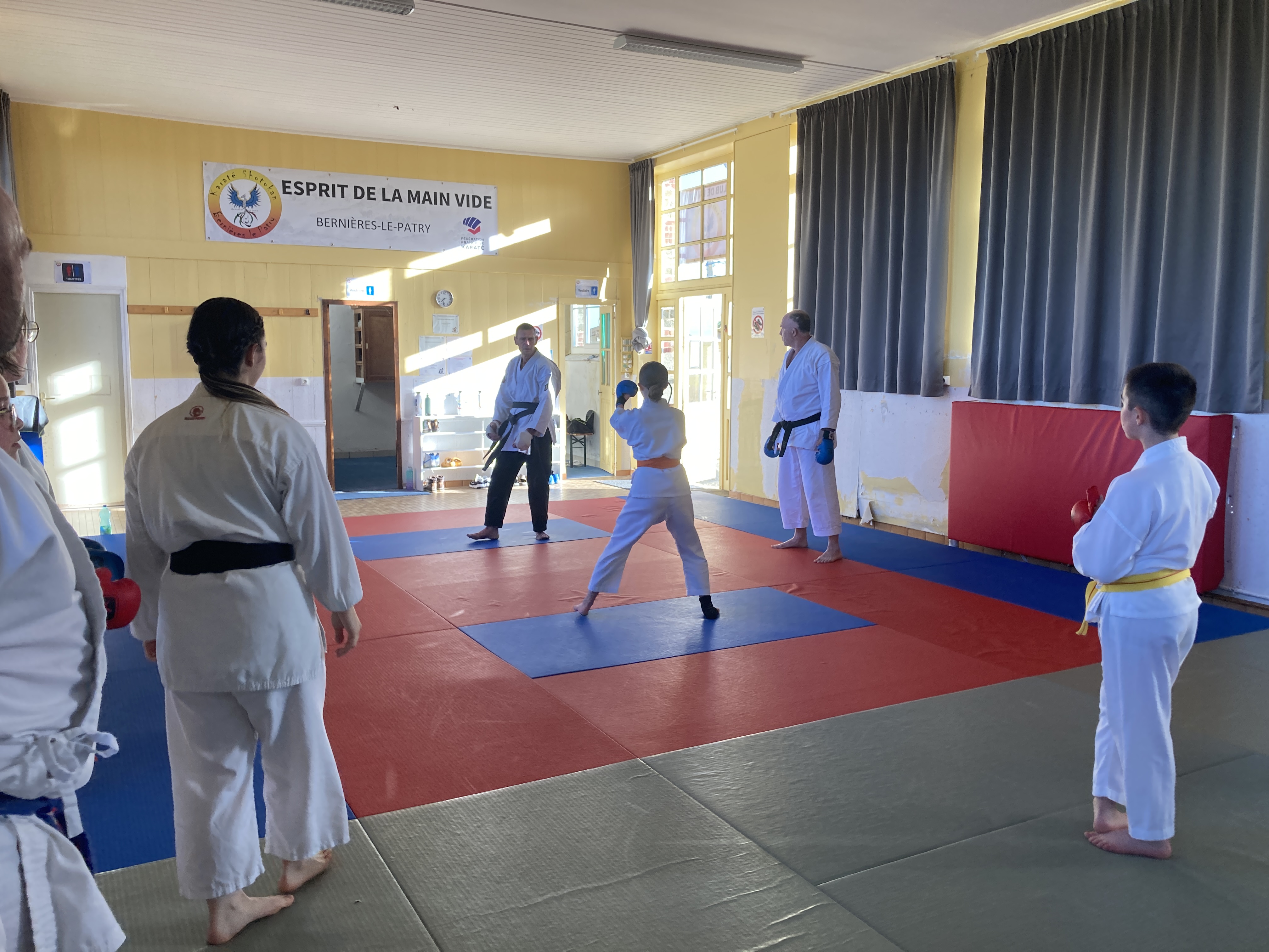 Basse Normandie karaté club de karaté esprit de la main vide condé sur noireau condé en normandie Valdallière Vassy Karaté Shotokan