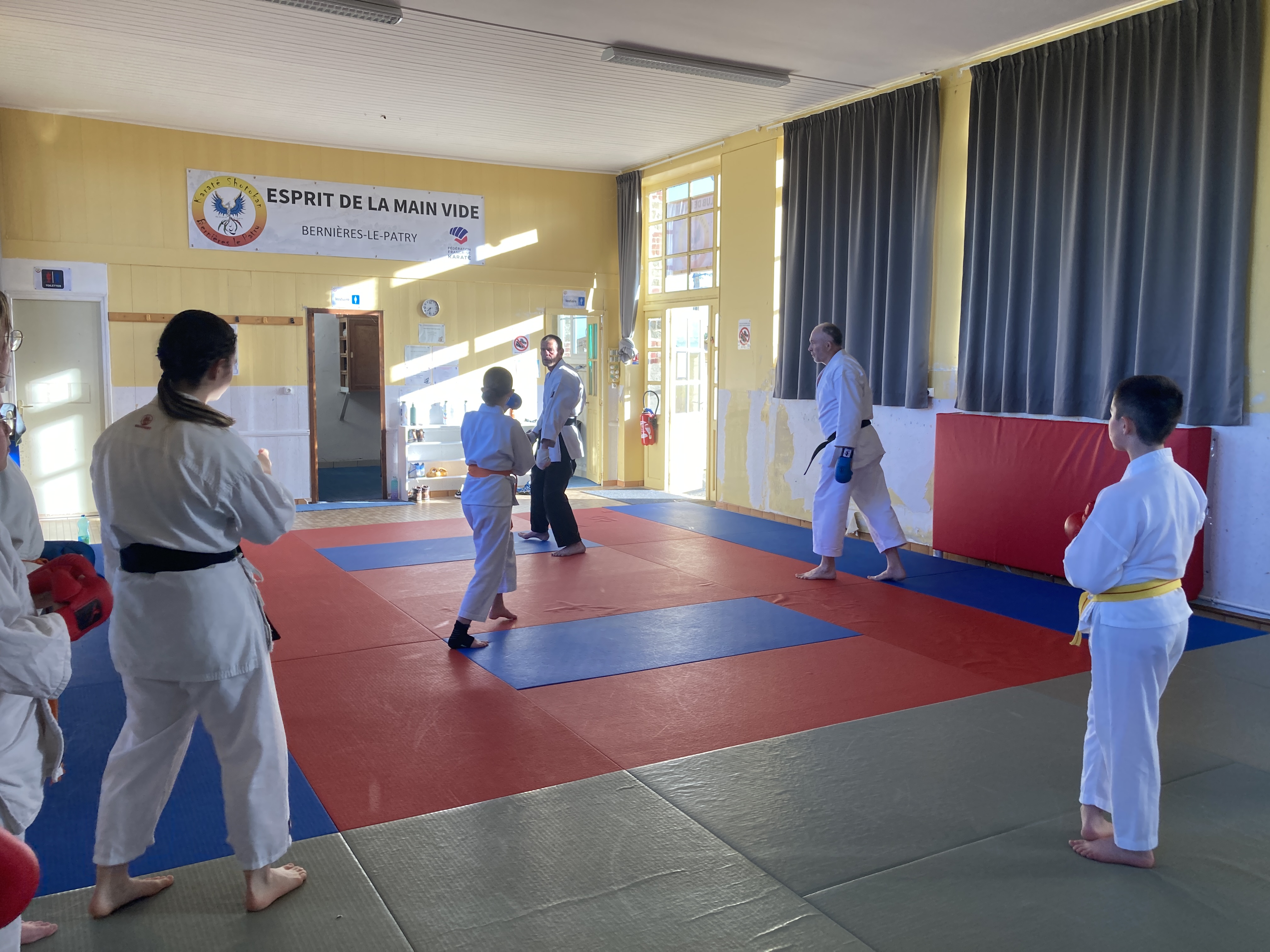 Basse Normandie karaté club de karaté esprit de la main vide condé sur noireau condé en normandie Valdallière Vassy Karaté Shotokan