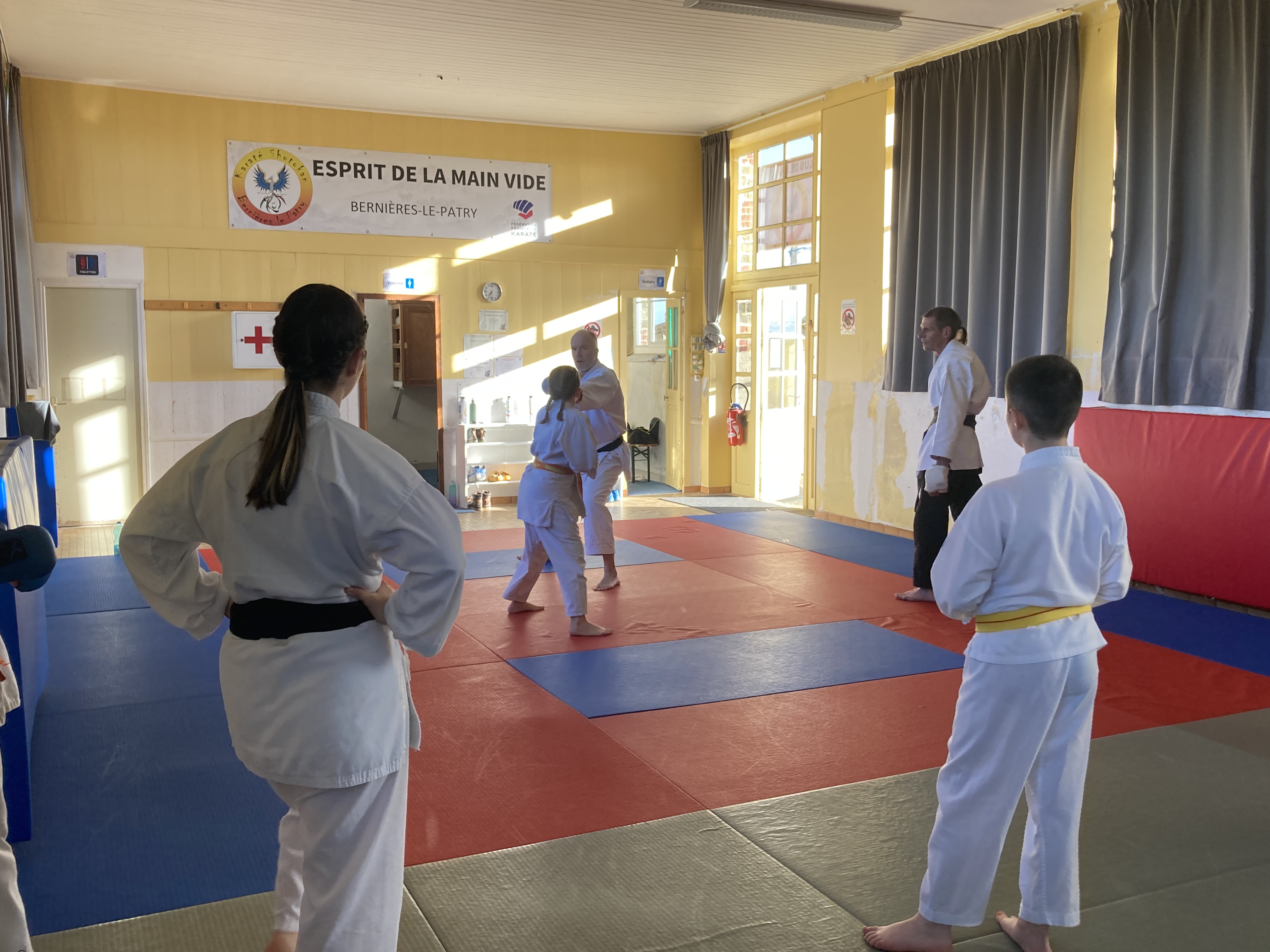 Basse Normandie karaté club de karaté esprit de la main vide condé sur noireau condé en normandie Valdallière Vassy Karaté Shotokan