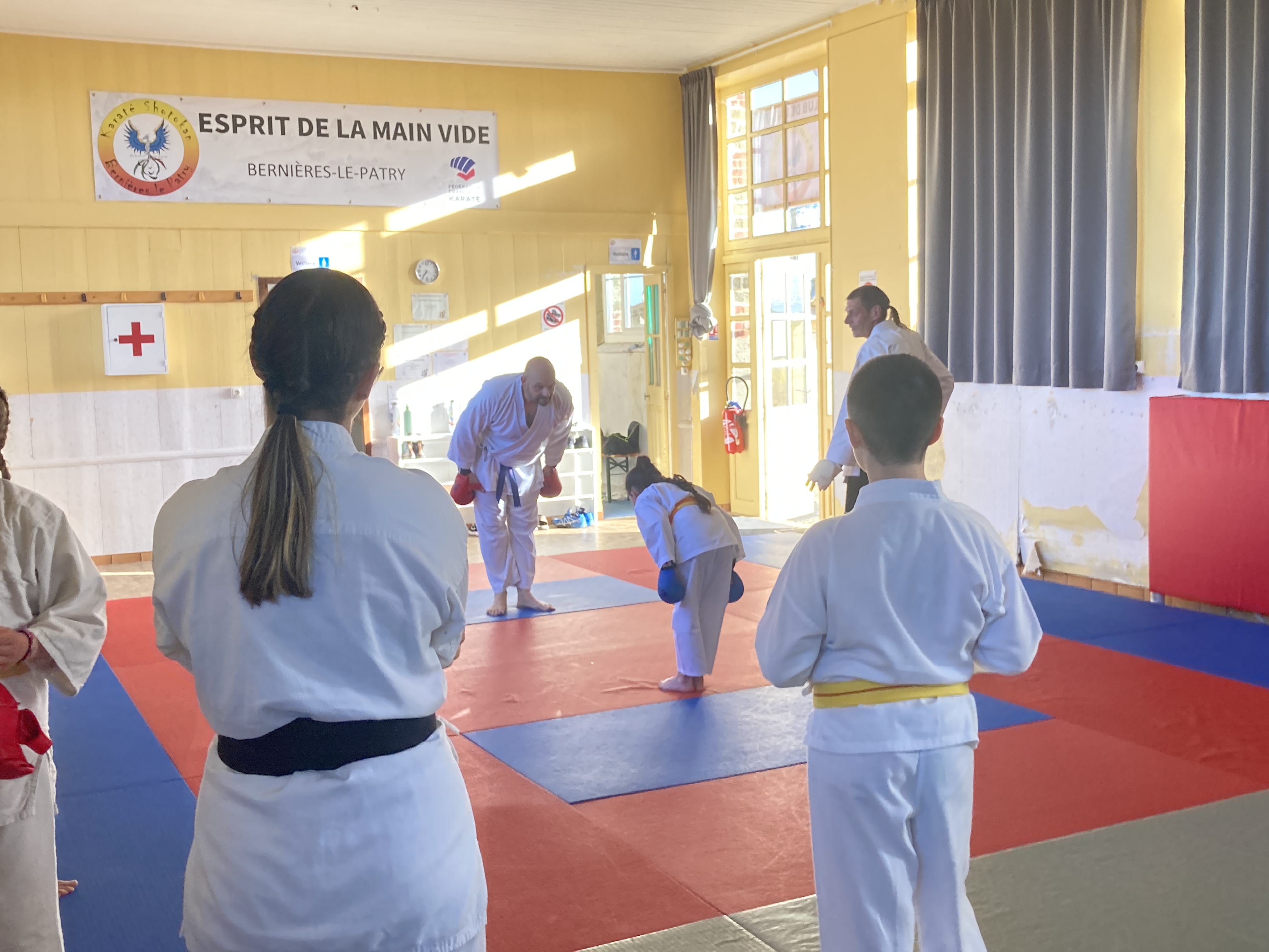 Basse Normandie karaté club de karaté esprit de la main vide condé sur noireau condé en normandie Valdallière Vassy Karaté Shotokan