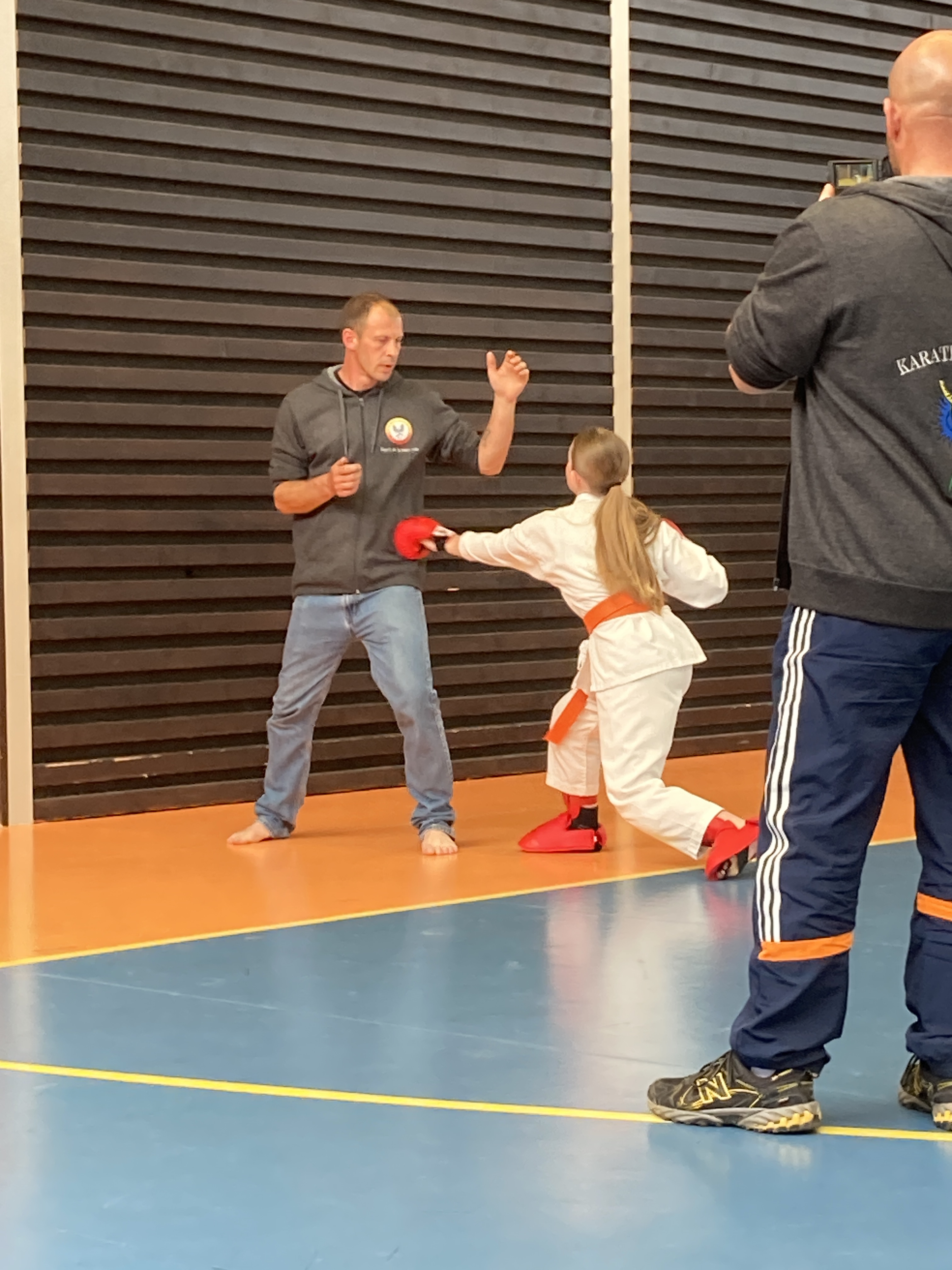 Basse Normandie karaté club de karaté esprit de la main vide condé sur noireau condé en normandie Valdallière Vassy Karaté Shotokan