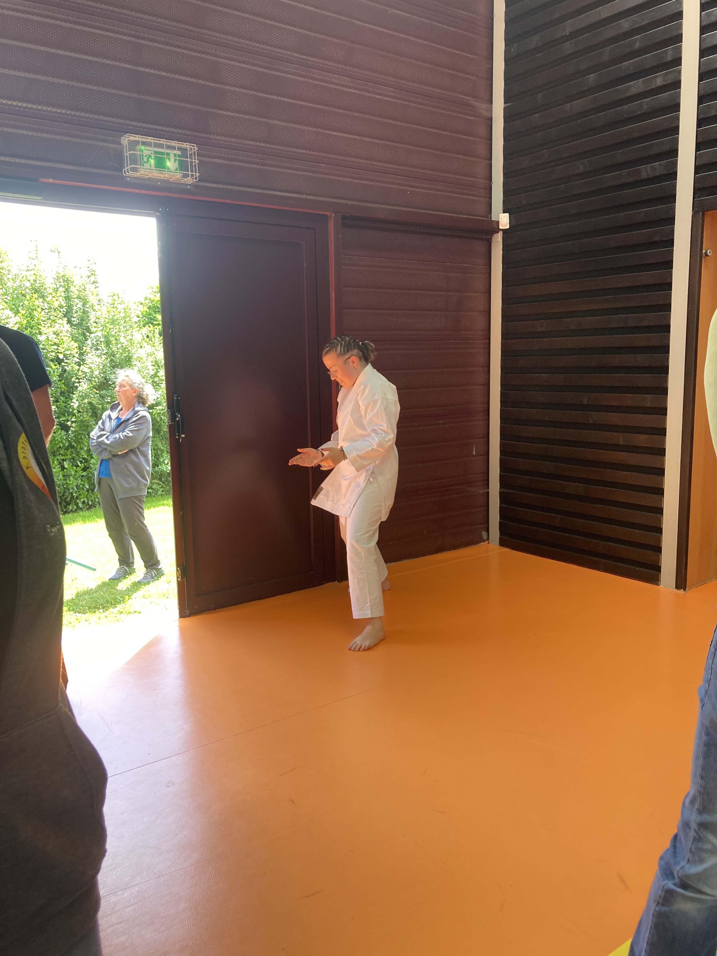 Basse Normandie karaté club de karaté esprit de la main vide condé sur noireau condé en normandie Valdallière Vassy Karaté Shotokan