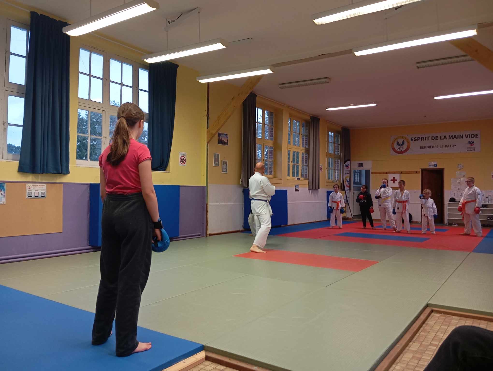 Basse Normandie karaté club de karaté esprit de la main vide condé sur noireau condé en normandie Valdallière Vassy Karaté Shotokan