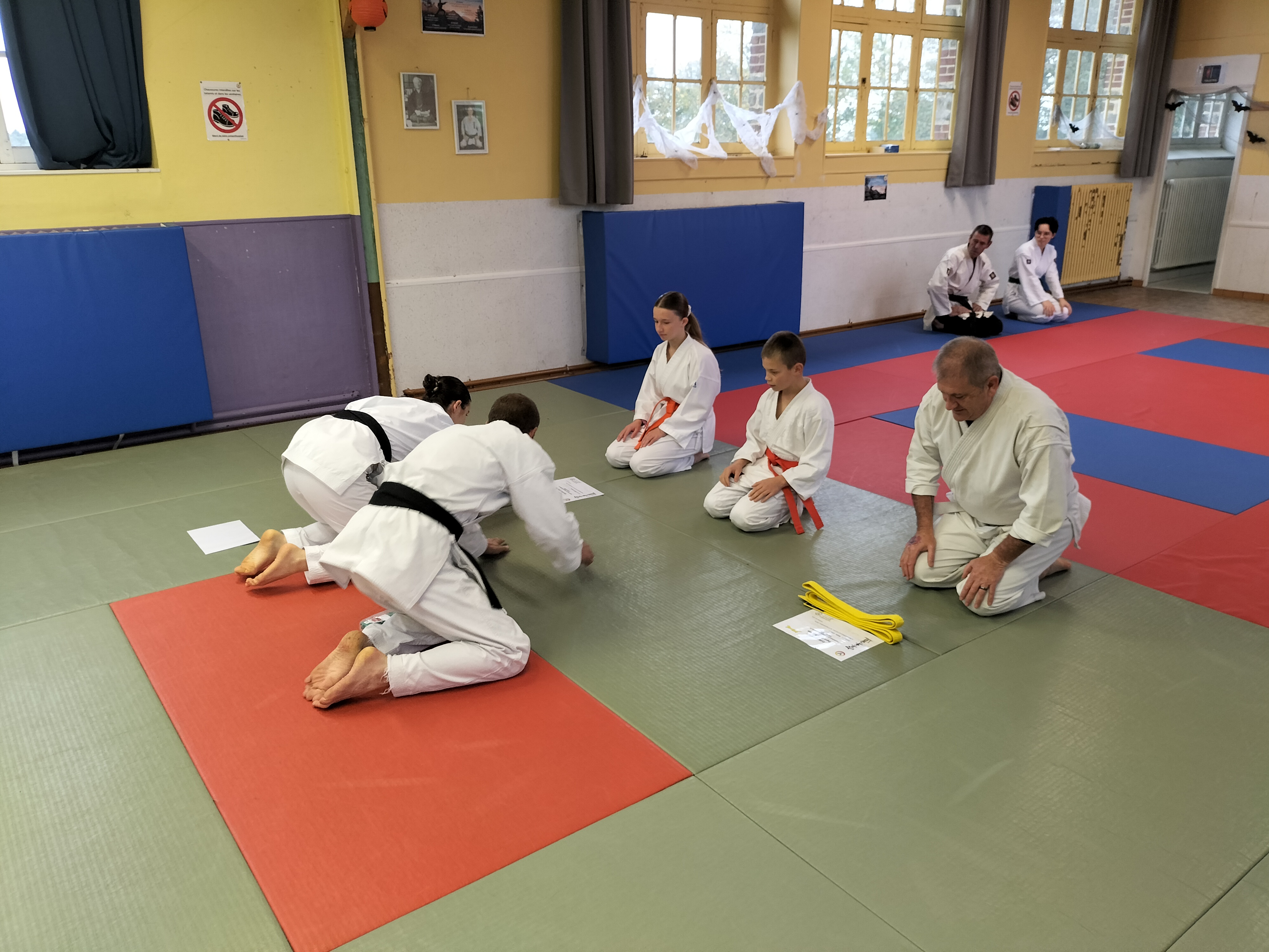 Basse Normandie karaté club de karaté esprit de la main vide condé sur noireau condé en normandie Valdallière Vassy Karaté Shotokan