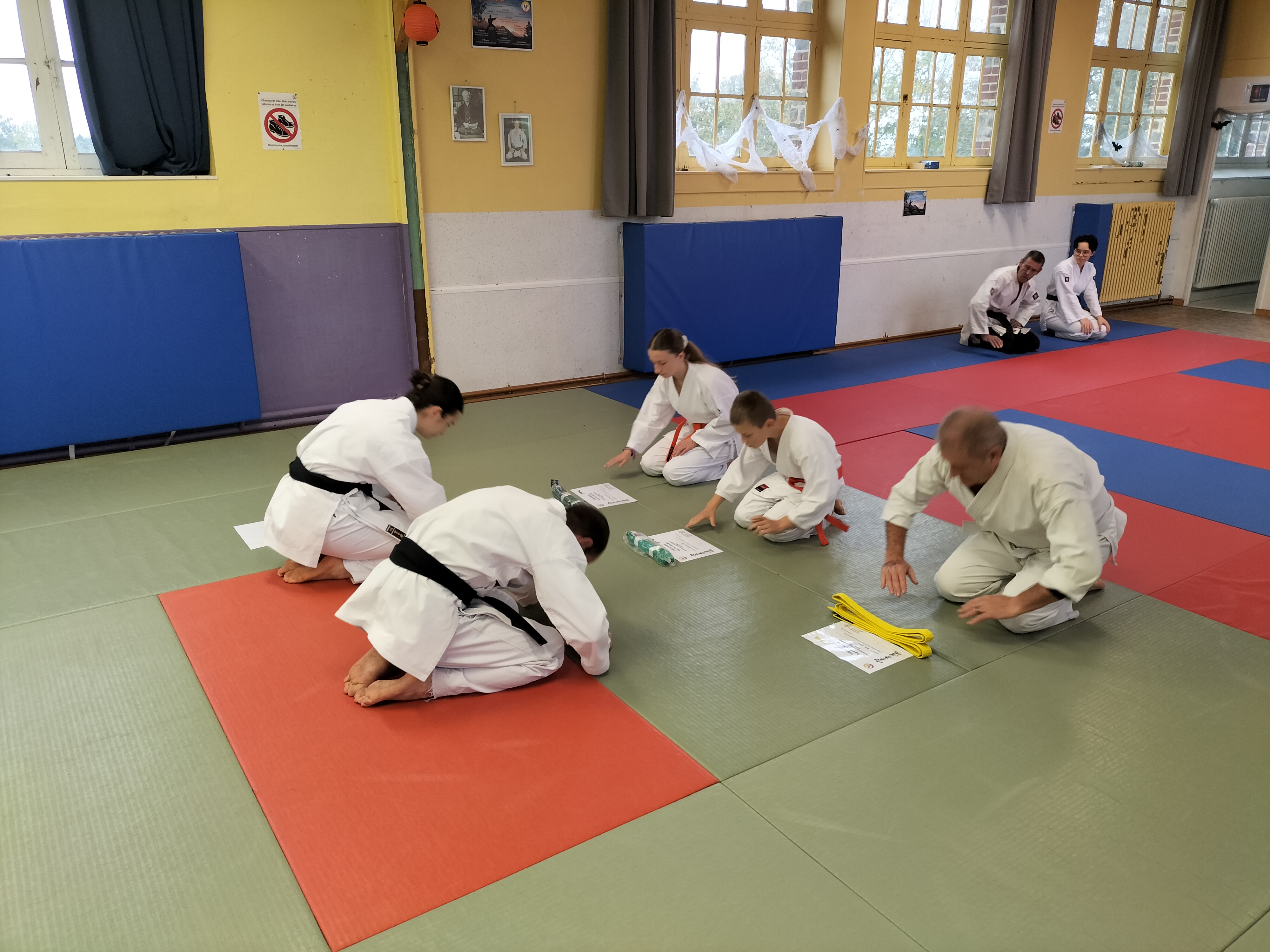 Basse Normandie karaté club de karaté esprit de la main vide condé sur noireau condé en normandie Valdallière Vassy Karaté Shotokan