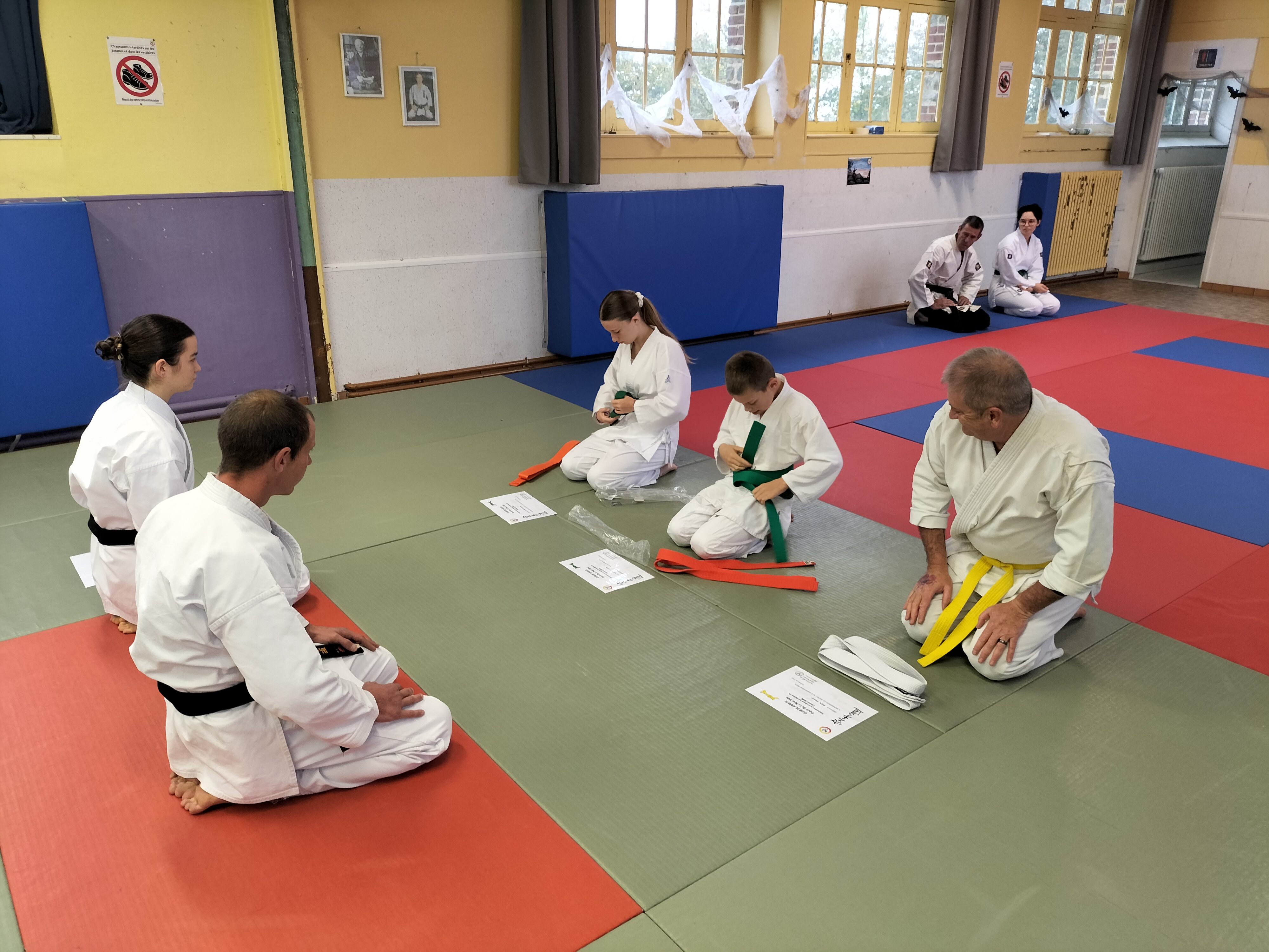 Basse Normandie karaté club de karaté esprit de la main vide condé sur noireau condé en normandie Valdallière Vassy Karaté Shotokan