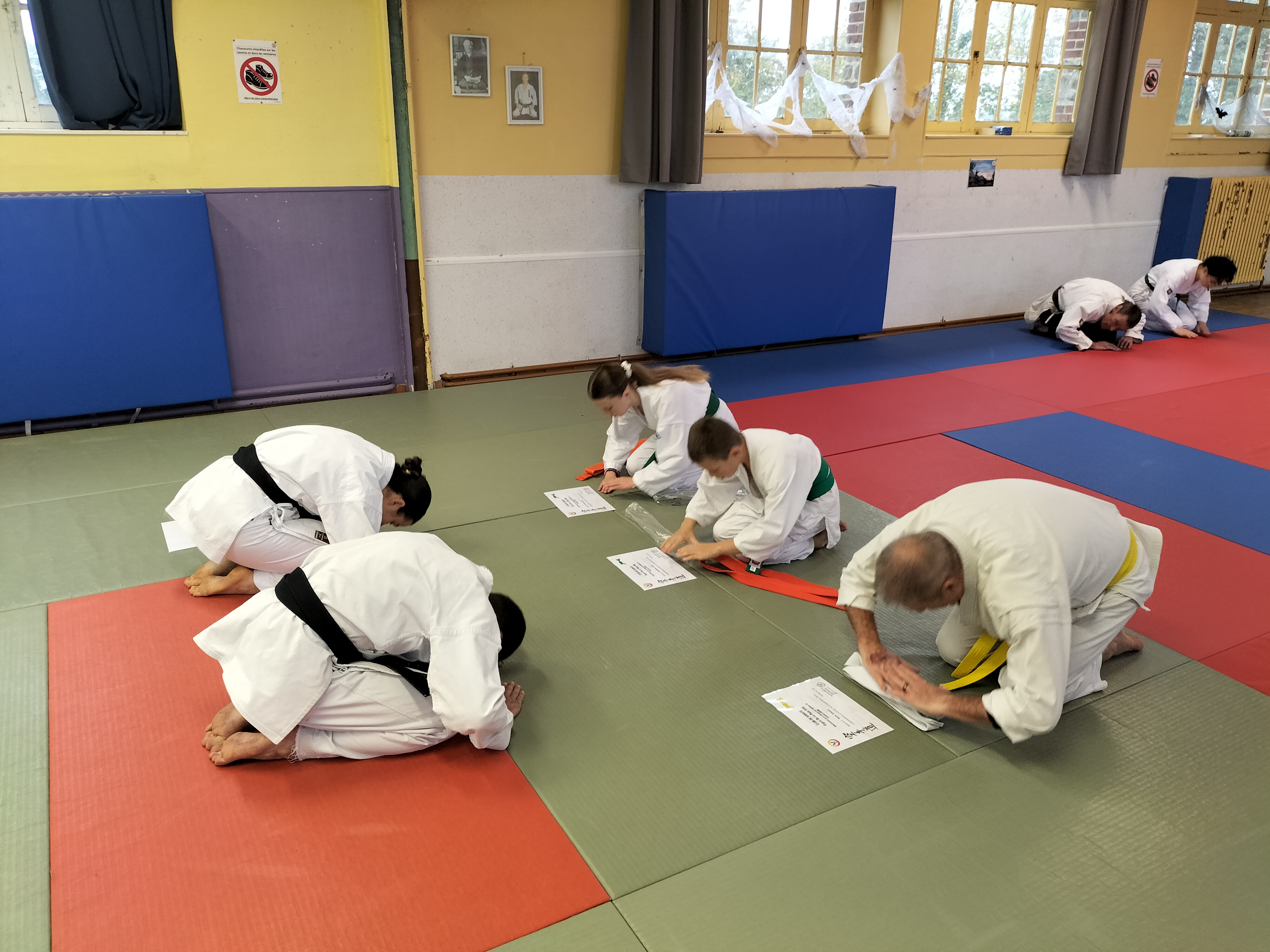 Basse Normandie karaté club de karaté esprit de la main vide condé sur noireau condé en normandie Valdallière Vassy Karaté Shotokan