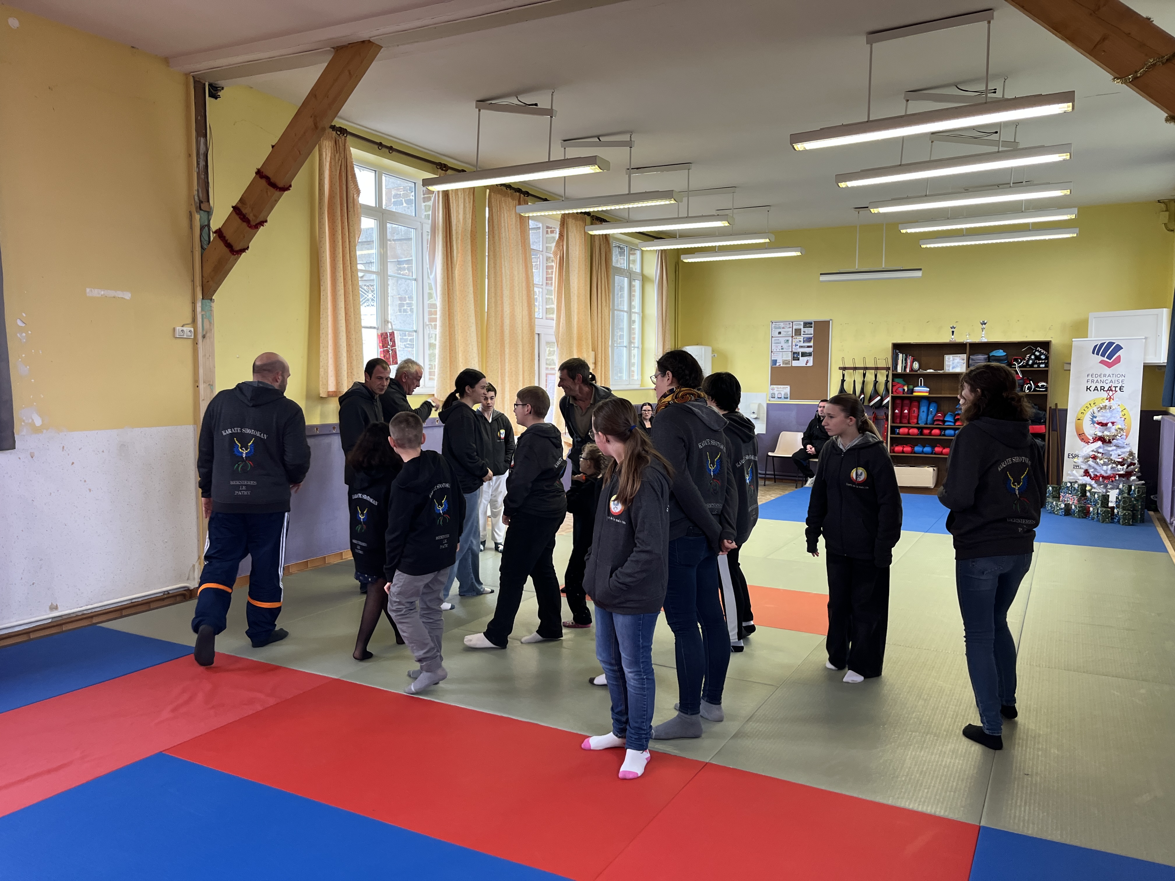 Basse Normandie karaté club de karaté esprit de la main vide condé sur noireau condé en normandie Valdallière Vassy Karaté Shotokan