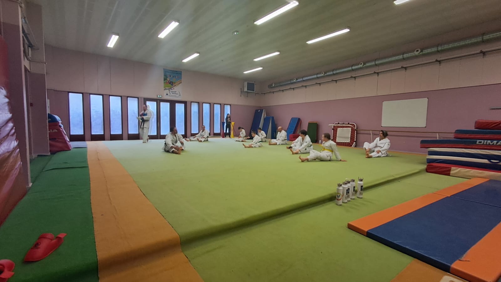 Basse Normandie karaté club de karaté esprit de la main vide condé sur noireau condé en normandie Valdallière Vassy Karaté Shotokan