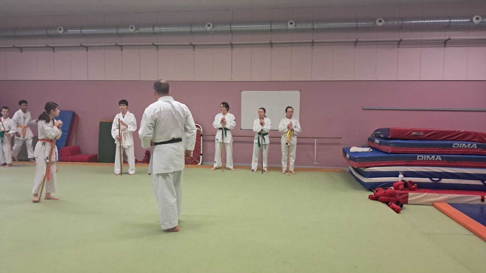 Basse Normandie karaté club de karaté esprit de la main vide condé sur noireau condé en normandie Valdallière Vassy Karaté Shotokan