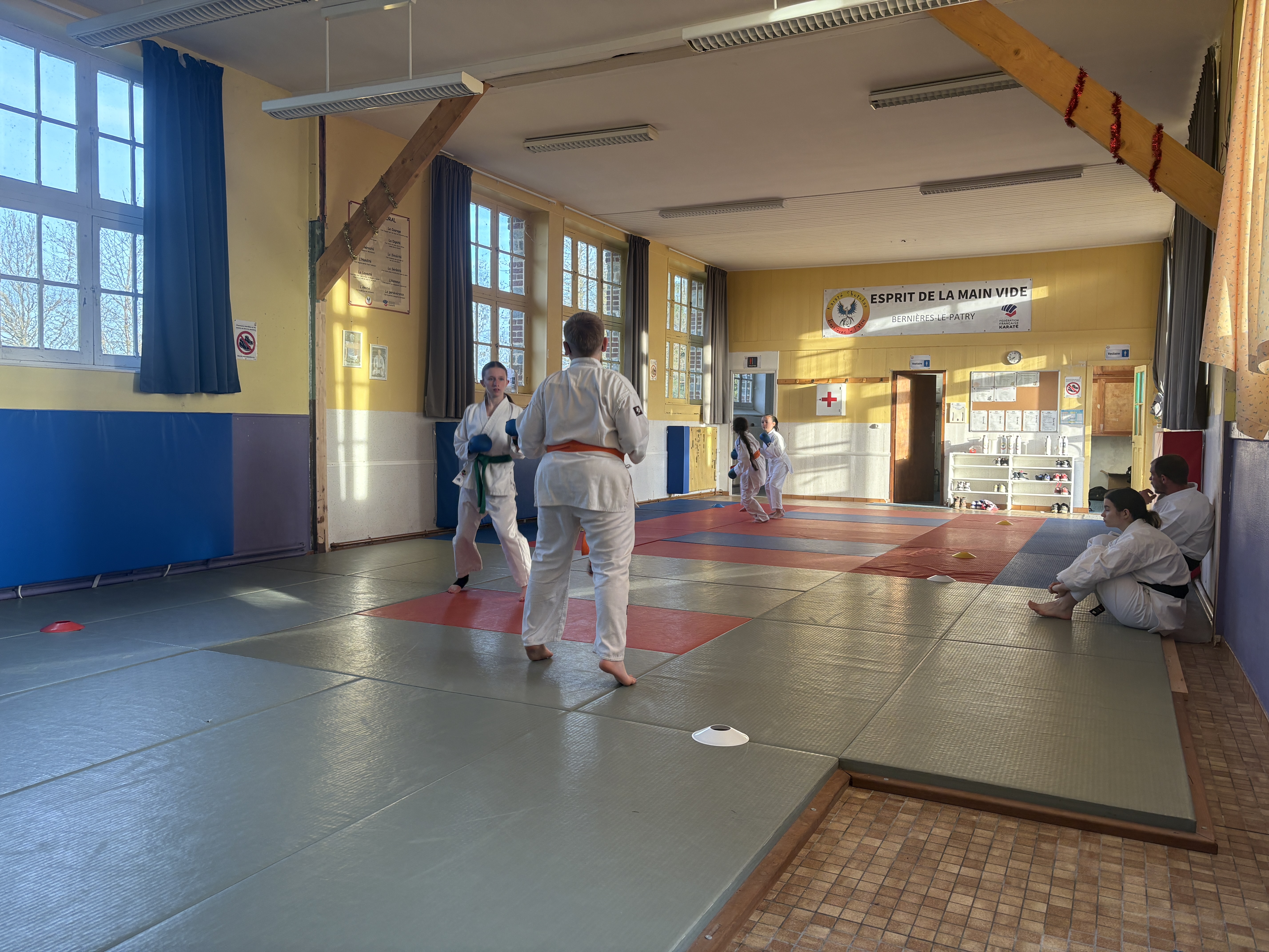 Basse Normandie karaté club de karaté esprit de la main vide condé sur noireau condé en normandie Valdallière Vassy Karaté Shotokan calvados basse normandie orne manche