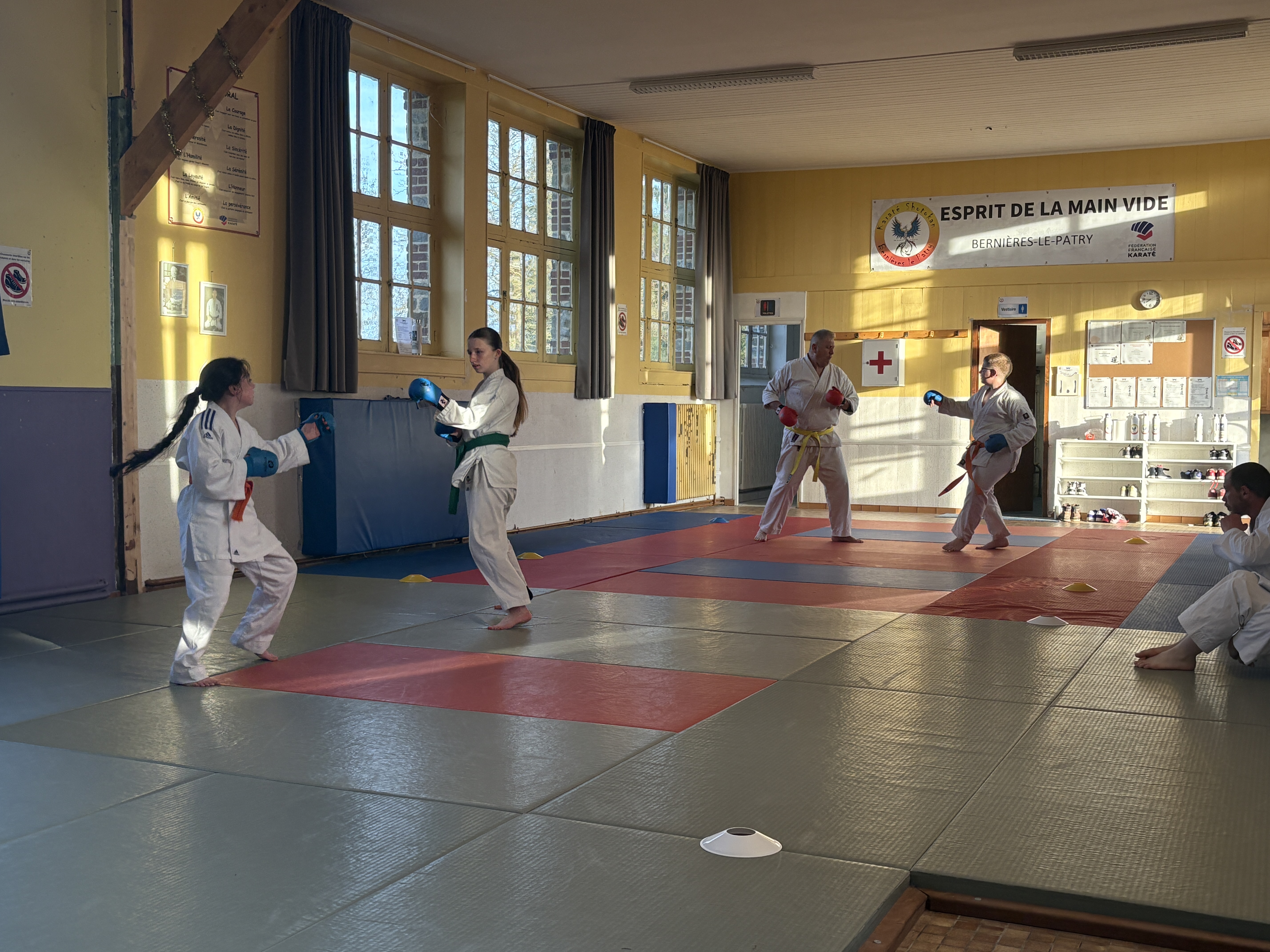 Basse Normandie karaté club de karaté esprit de la main vide condé sur noireau condé en normandie Valdallière Vassy Karaté Shotokan calvados basse normandie orne manche