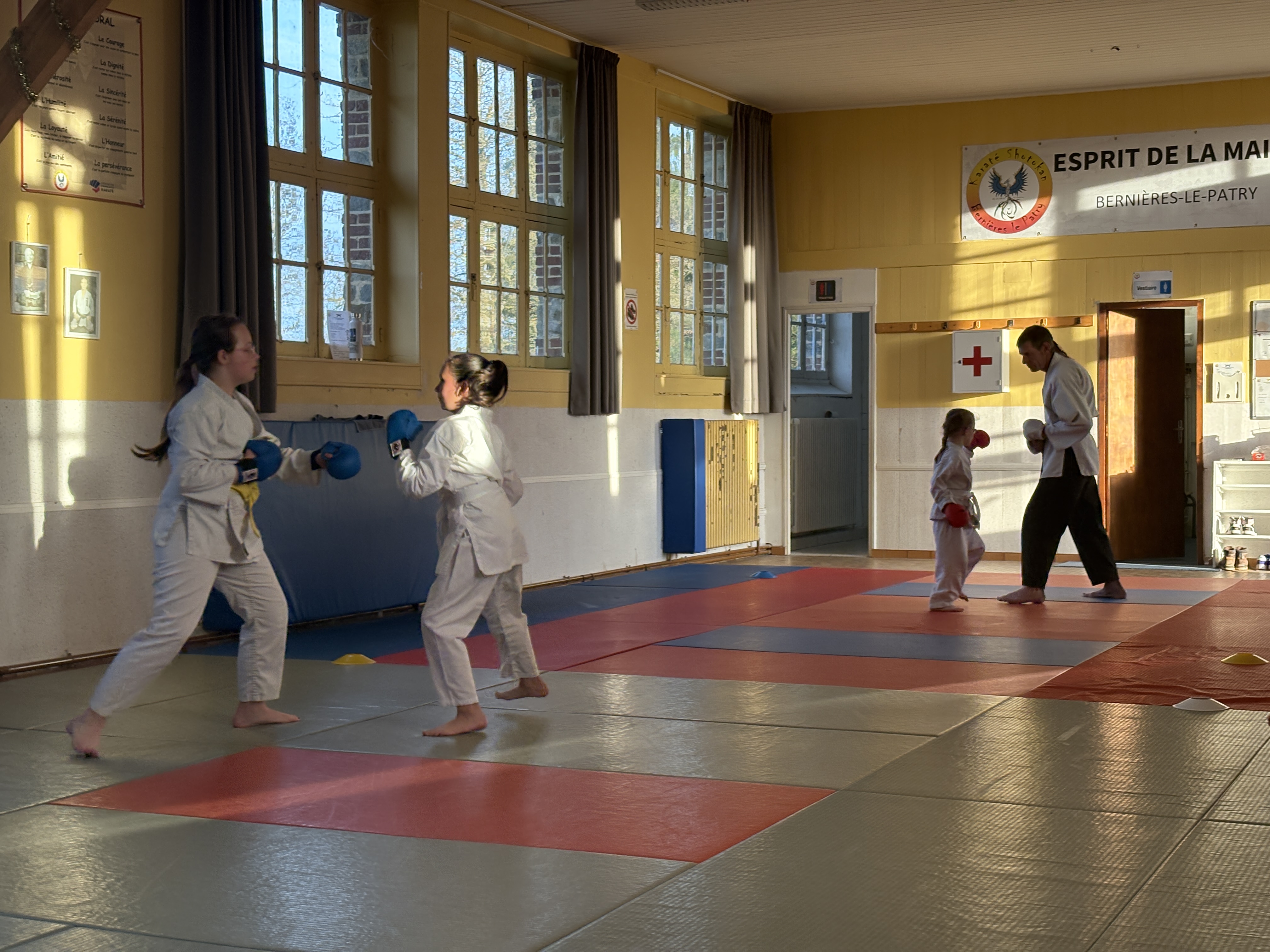 Basse Normandie karaté club de karaté esprit de la main vide condé sur noireau condé en normandie Valdallière Vassy Karaté Shotokan calvados basse normandie orne manche