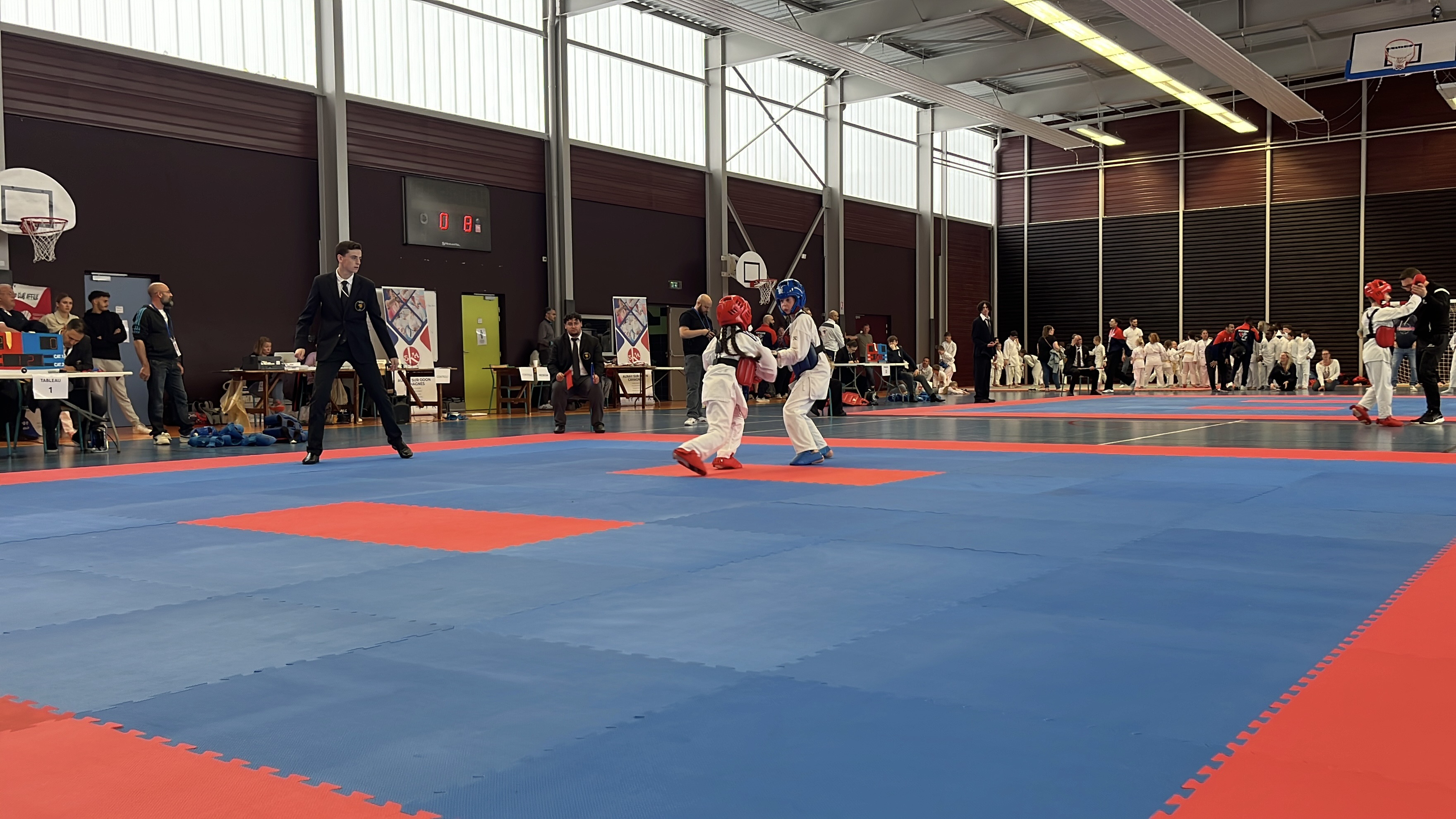 Basse Normandie karaté club de karaté esprit de la main vide condé sur noireau condé en normandie Valdallière Vassy Karaté Shotokan calvados basse normandie orne manche