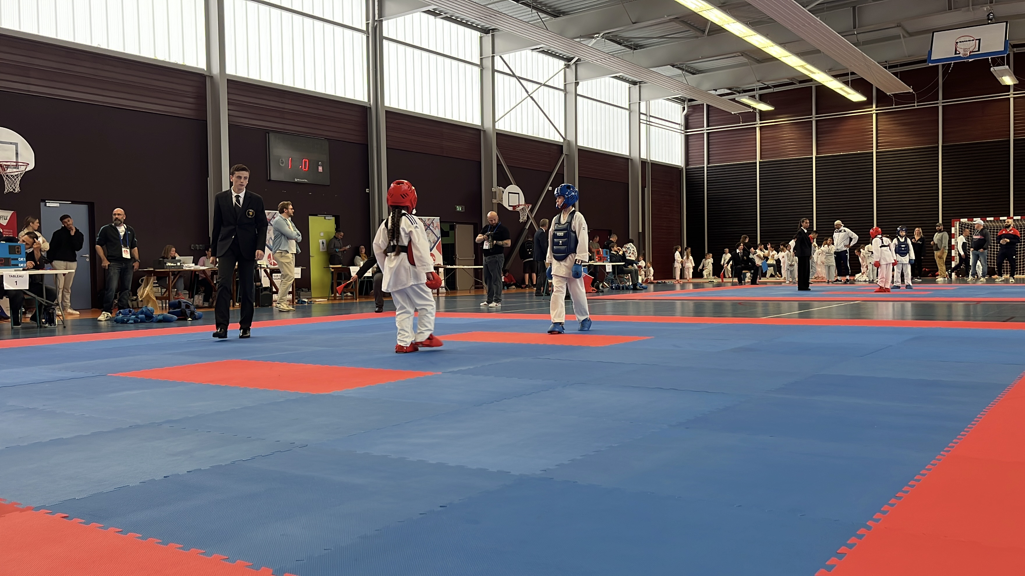 Basse Normandie karaté club de karaté esprit de la main vide condé sur noireau condé en normandie Valdallière Vassy Karaté Shotokan calvados basse normandie orne manche