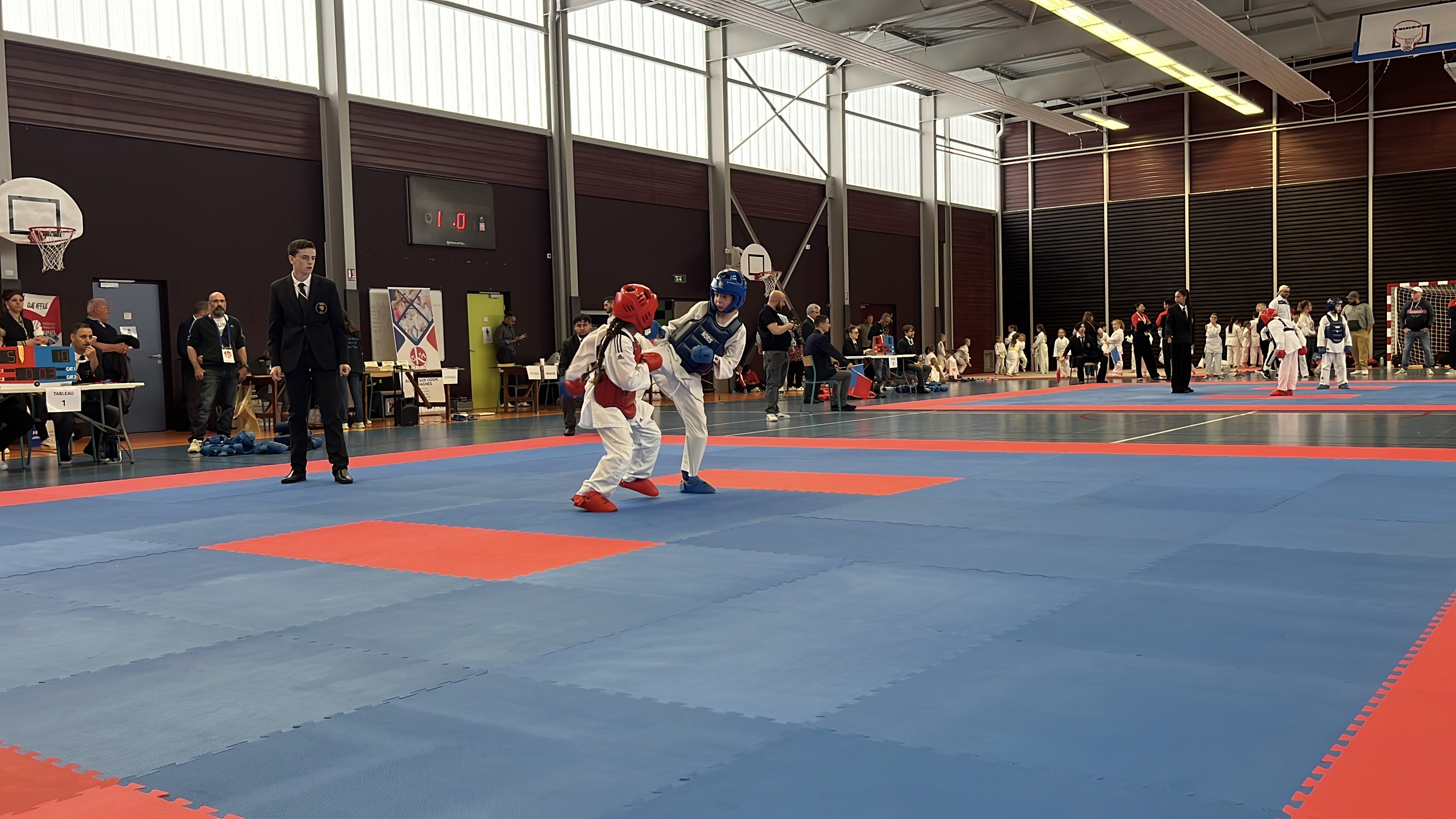 Basse Normandie karaté club de karaté esprit de la main vide condé sur noireau condé en normandie Valdallière Vassy Karaté Shotokan calvados basse normandie orne manche