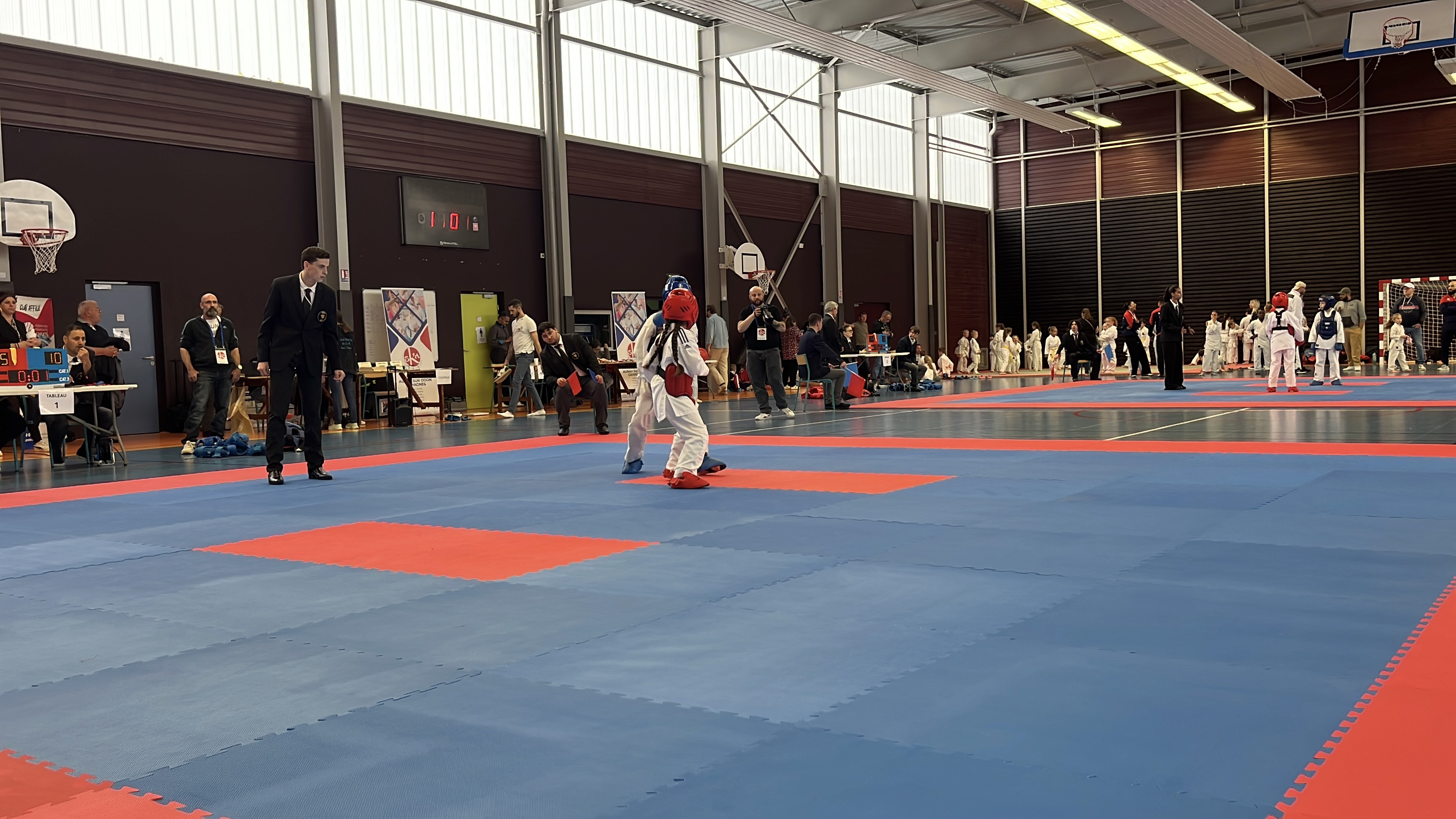 Basse Normandie karaté club de karaté esprit de la main vide condé sur noireau condé en normandie Valdallière Vassy Karaté Shotokan calvados basse normandie orne manche